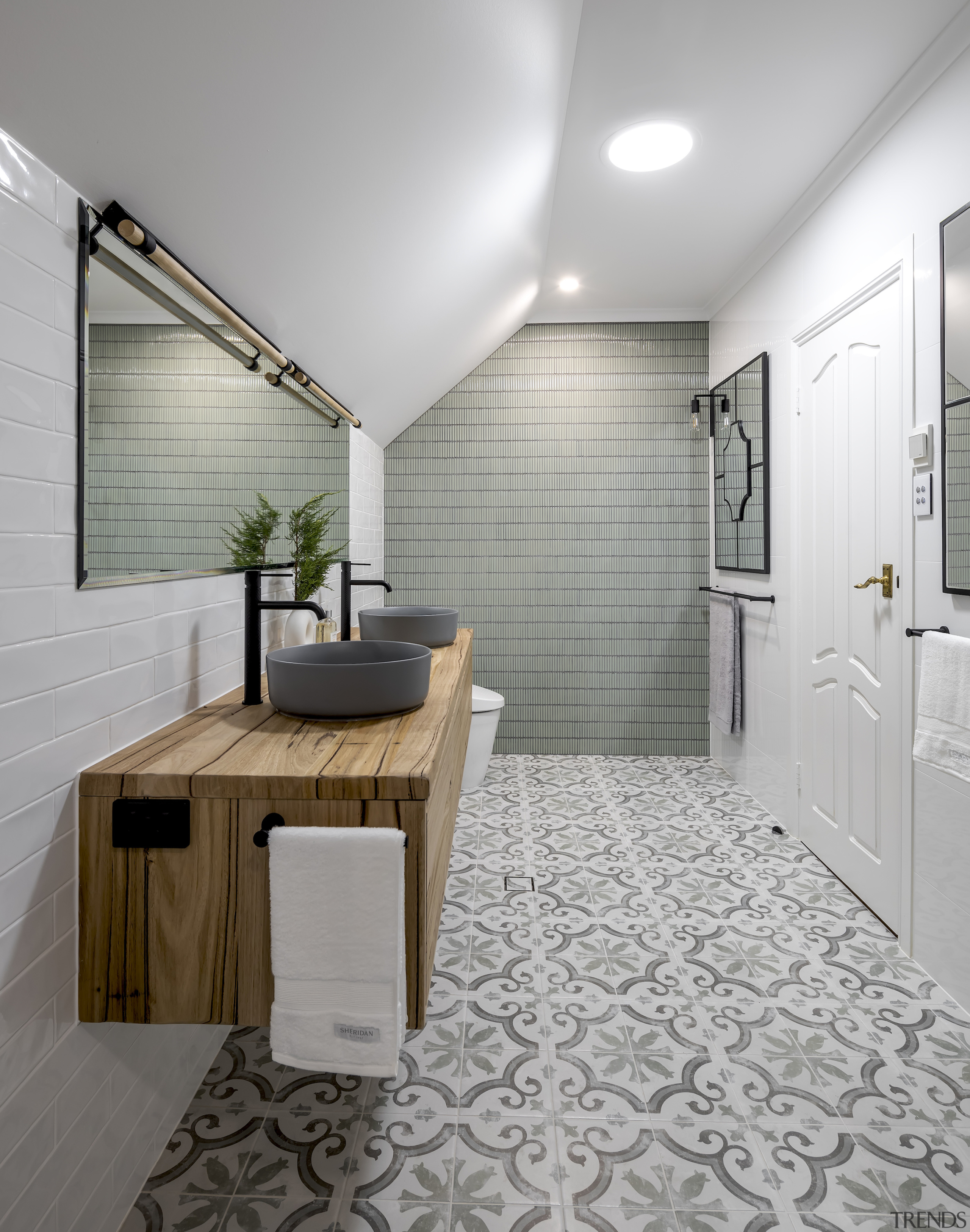 Decor Matt Glazed porcelain tiles (200x200), from Italia 