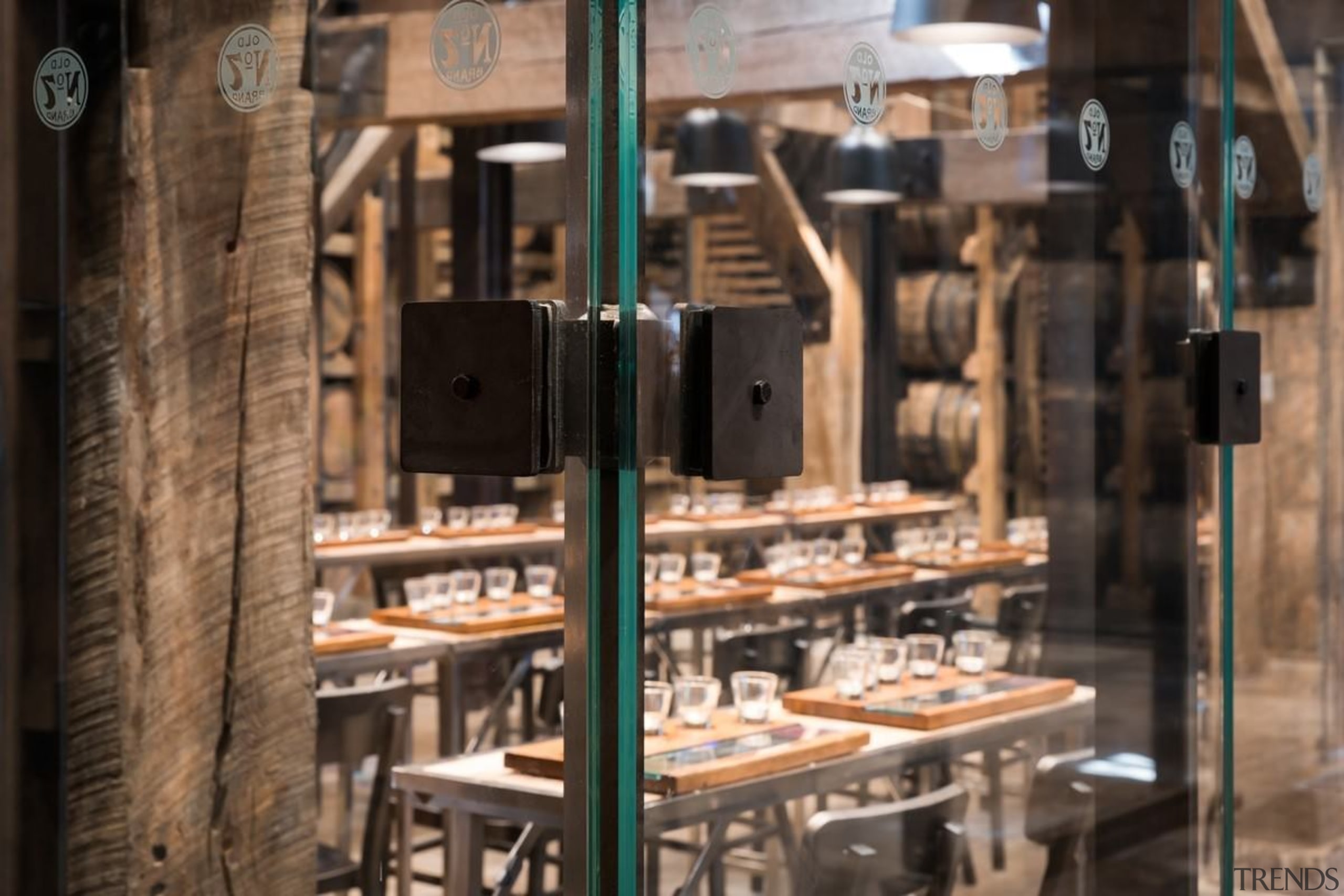 Barrel house - Barrel house - black | black, brown