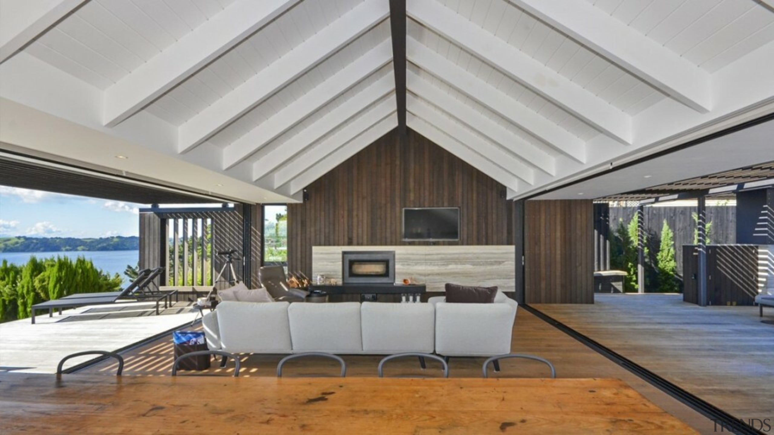 Indoors or outdoors? Altus stacker Atlantic48&nbsp;cavity Ranchstacker doors 