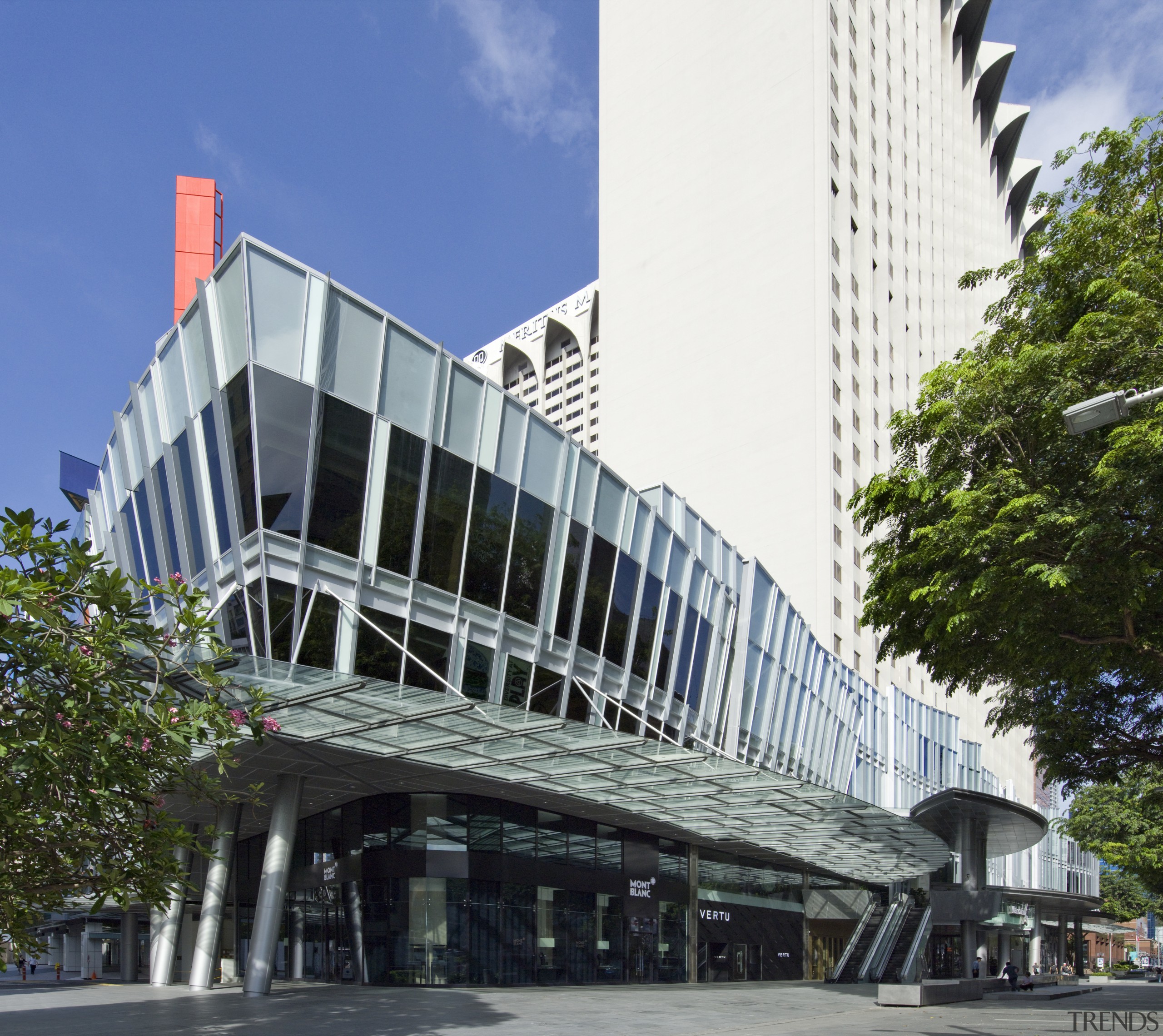 Exterior view of the building's entrance - Exterior architecture, brutalist architecture, building, commercial building, condominium, corporate headquarters, daytime, downtown, facade, headquarters, landmark, metropolis, metropolitan area, mixed use, skyscraper, skyway, structure, tower block