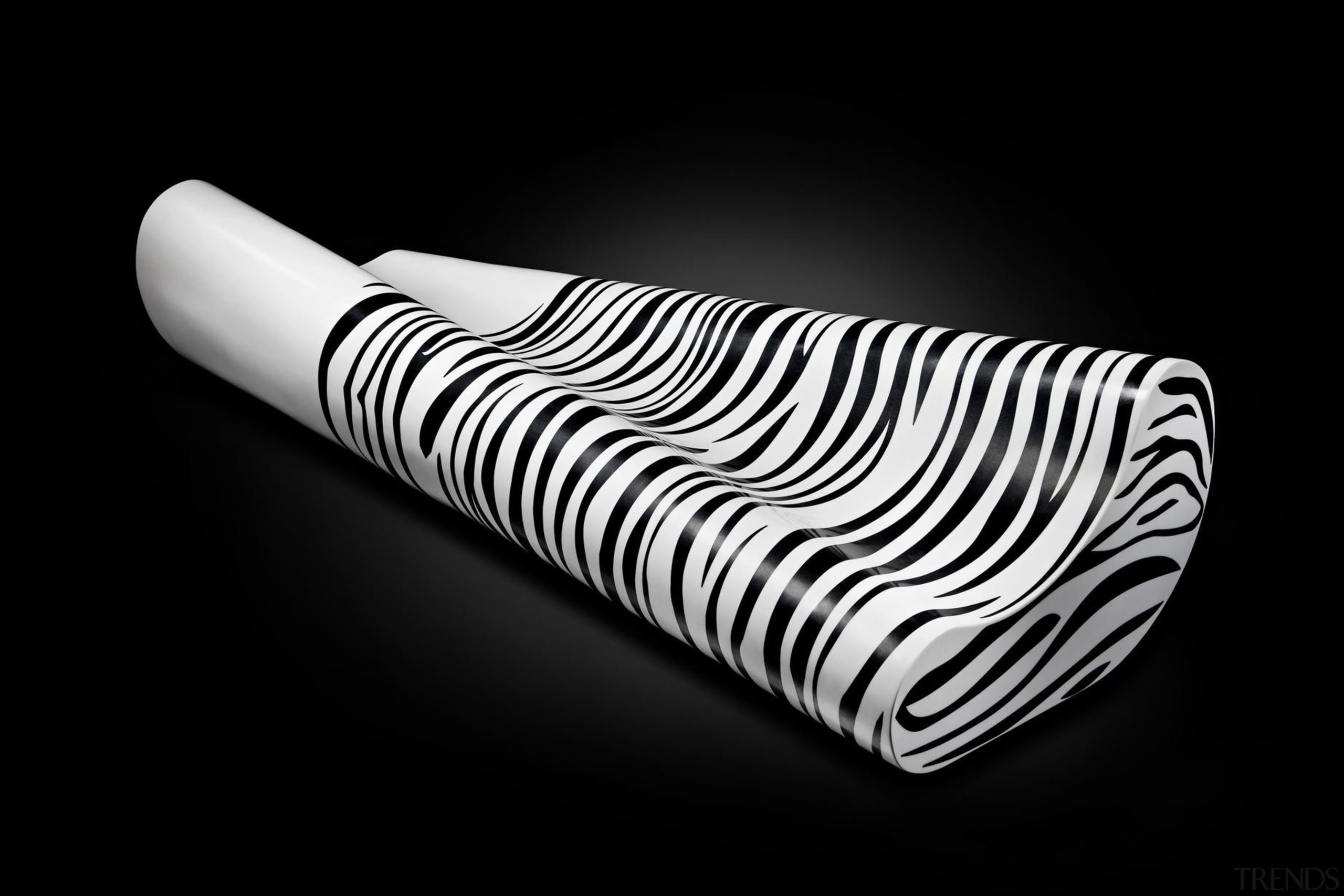 2014 hd expozebra sofa2 pure white onyx.jpg - black and white, line, monochrome, monochrome photography, product, product design, black