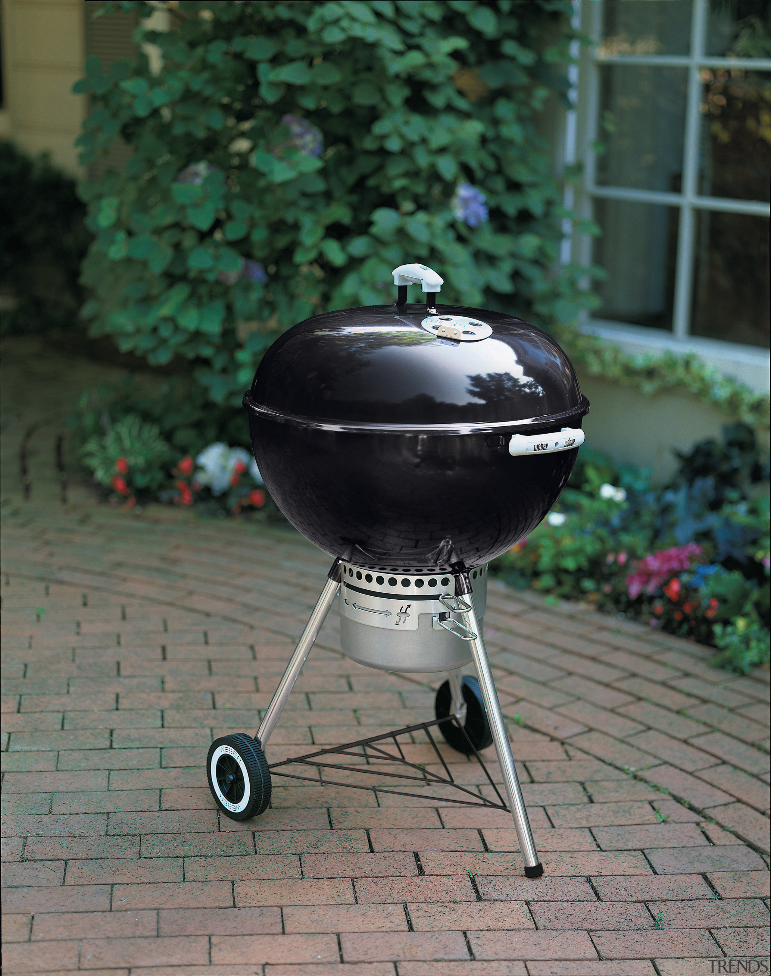 View of a Weber barbeque available from Supreme barbecue, barbecue grill, outdoor grill, outdoor grill rack & topper, product, gray