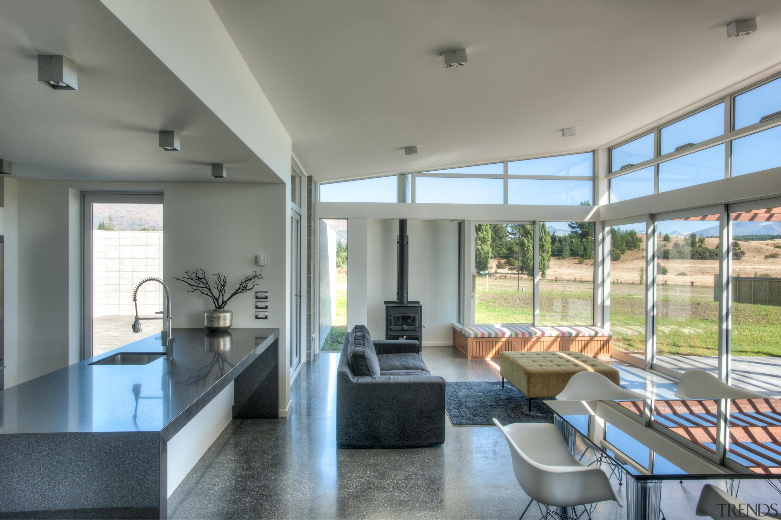 int0182 wanaka house, honed, 642, black.jpg - int0182_wanaka_house,_honed,_642,_black.jpg architecture, ceiling, daylighting, house, interior design, living room, real estate, window, gray