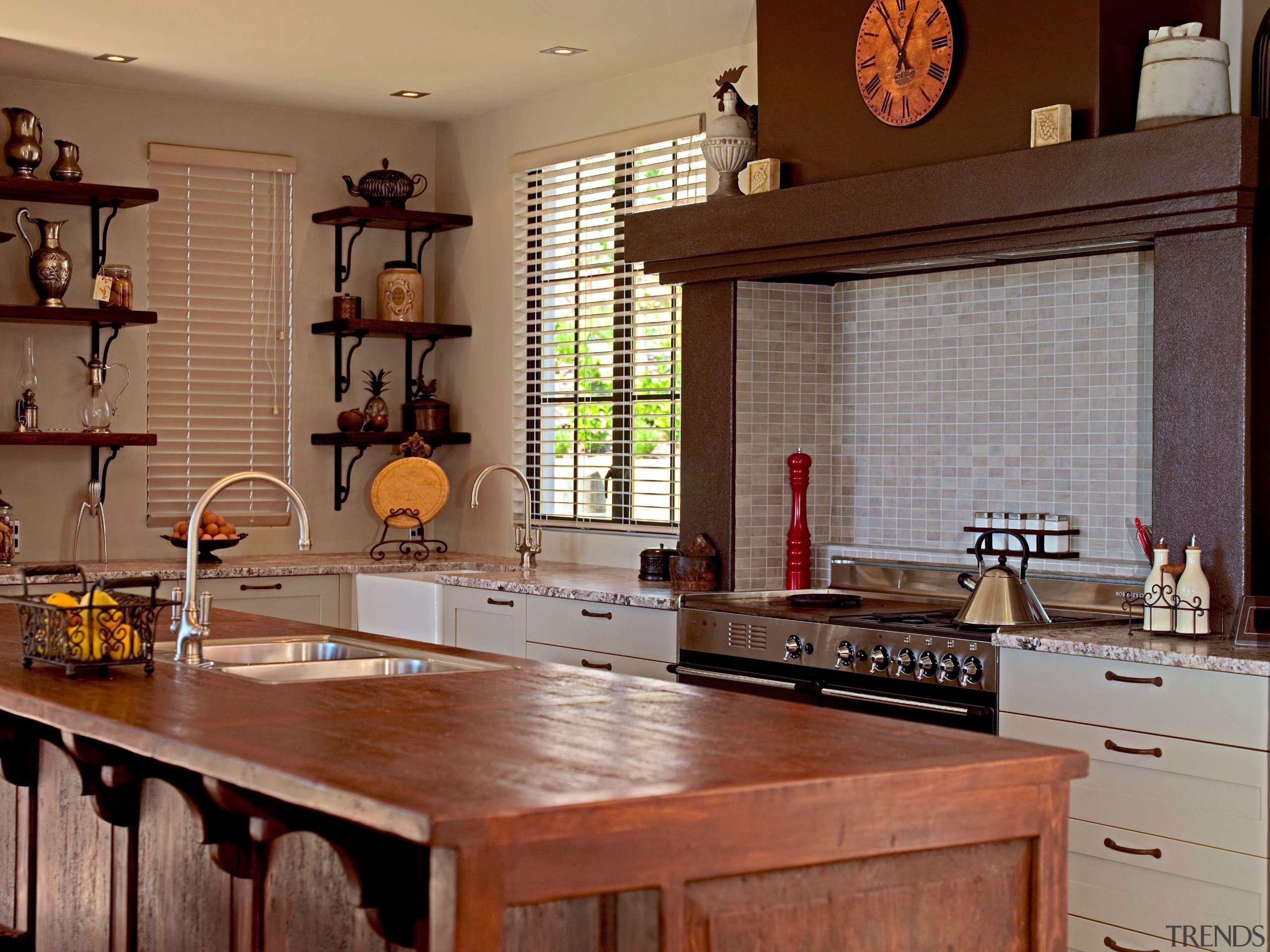 566 Whitford Rd Entry - Whitford Rd Entry cabinetry, countertop, cuisine classique, home, interior design, kitchen, real estate, room, wood, brown