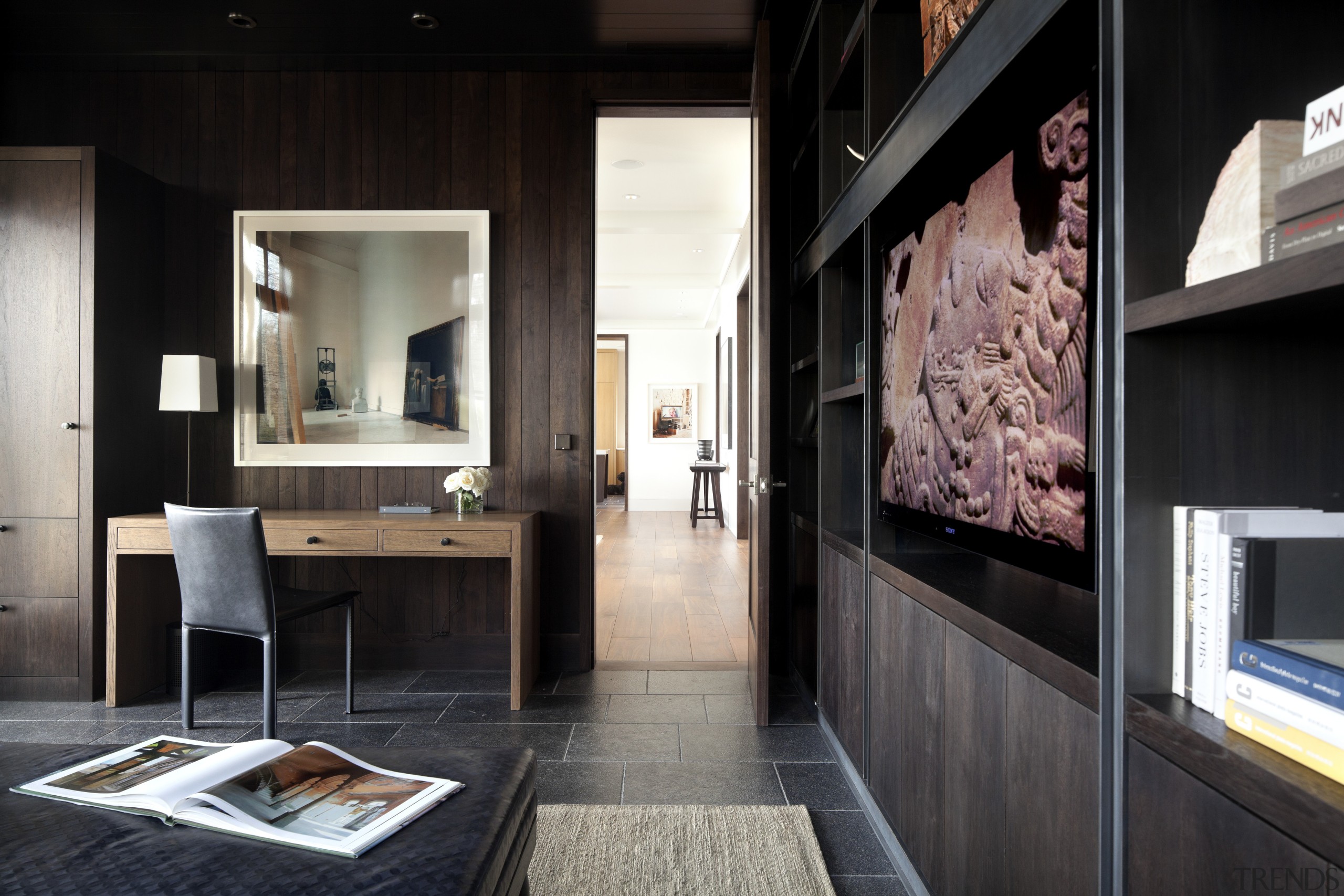 Traditional style new home - Traditional style new interior design, black