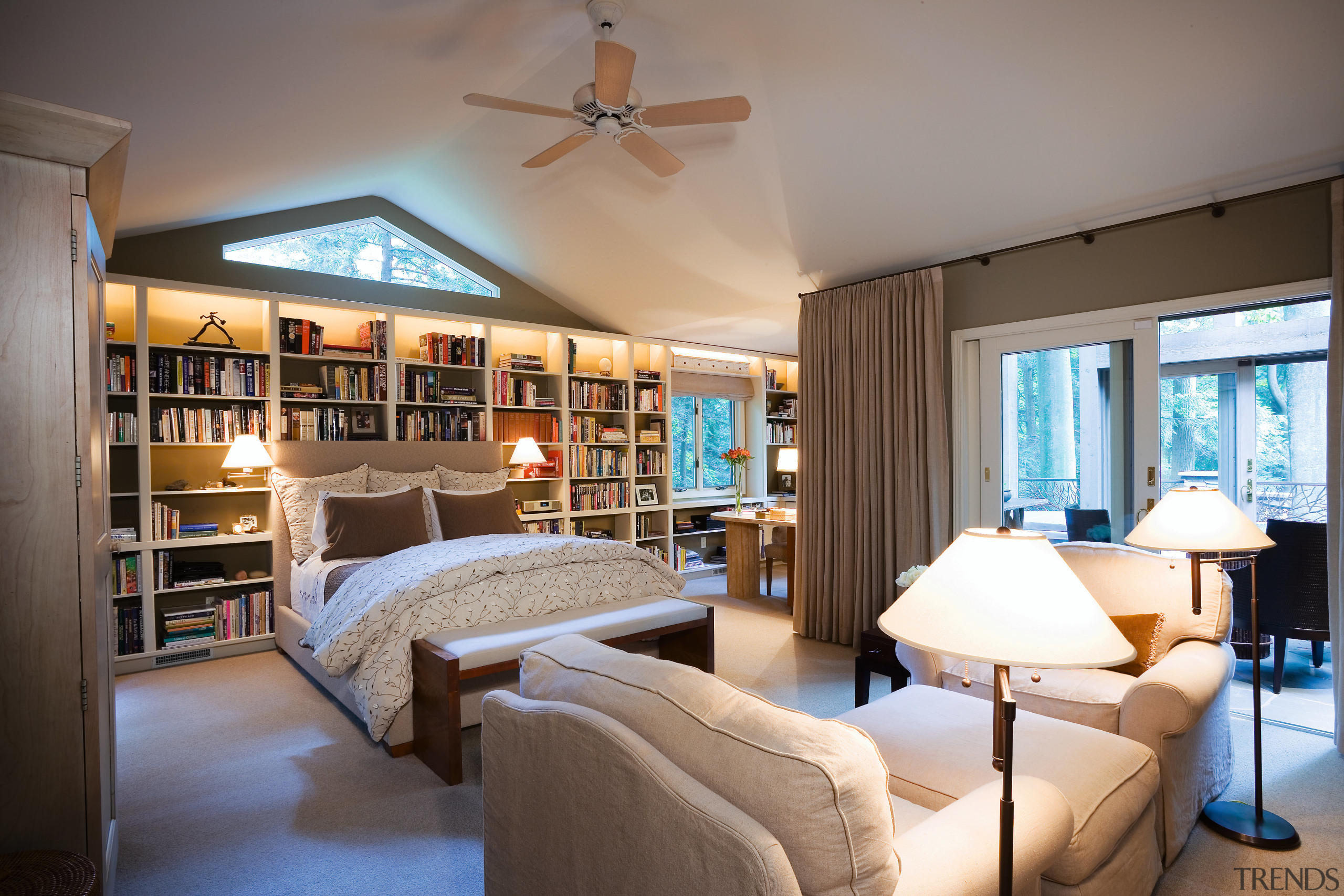 A view of the master bedroom, cream carpet, ceiling, estate, interior design, real estate, room, gray