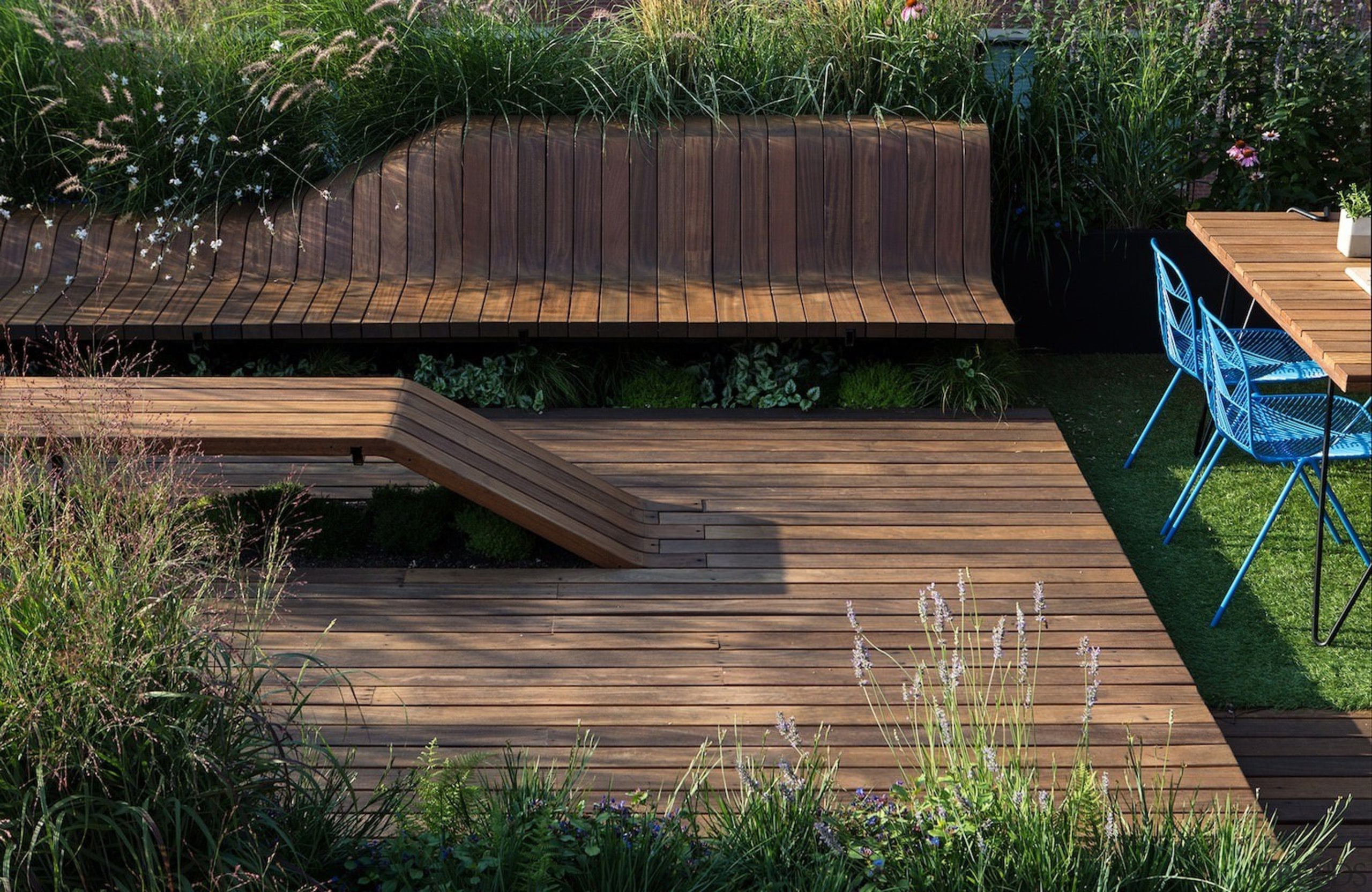 Architect: J.Roc Design backyard, bench, deck, furniture, grass, hardwood, landscaping, outdoor furniture, outdoor structure, sunlounger, walkway, wood, wood stain, yard, black