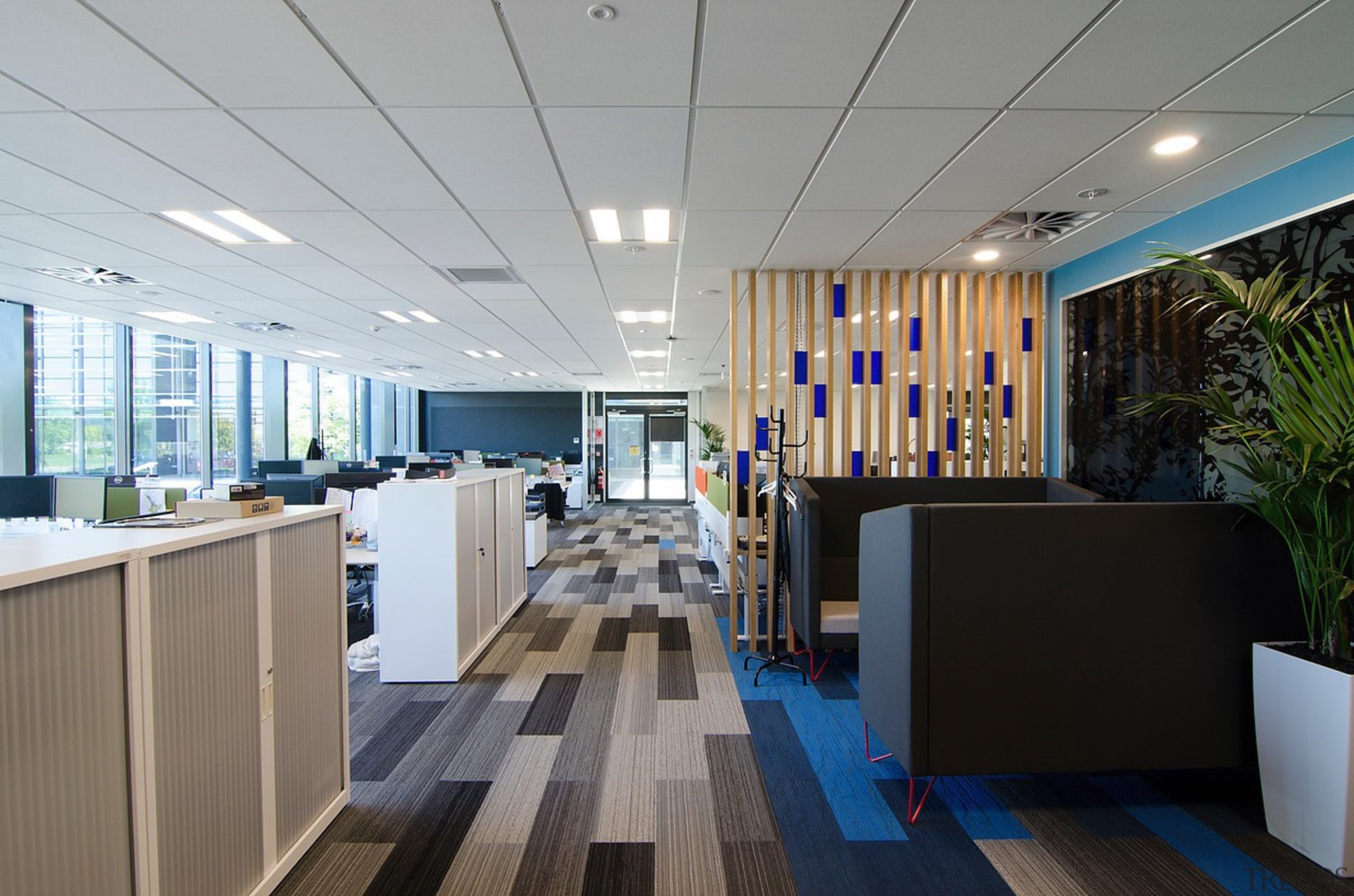 Level 1 - ceiling | daylighting | interior ceiling, daylighting, interior design, office, gray