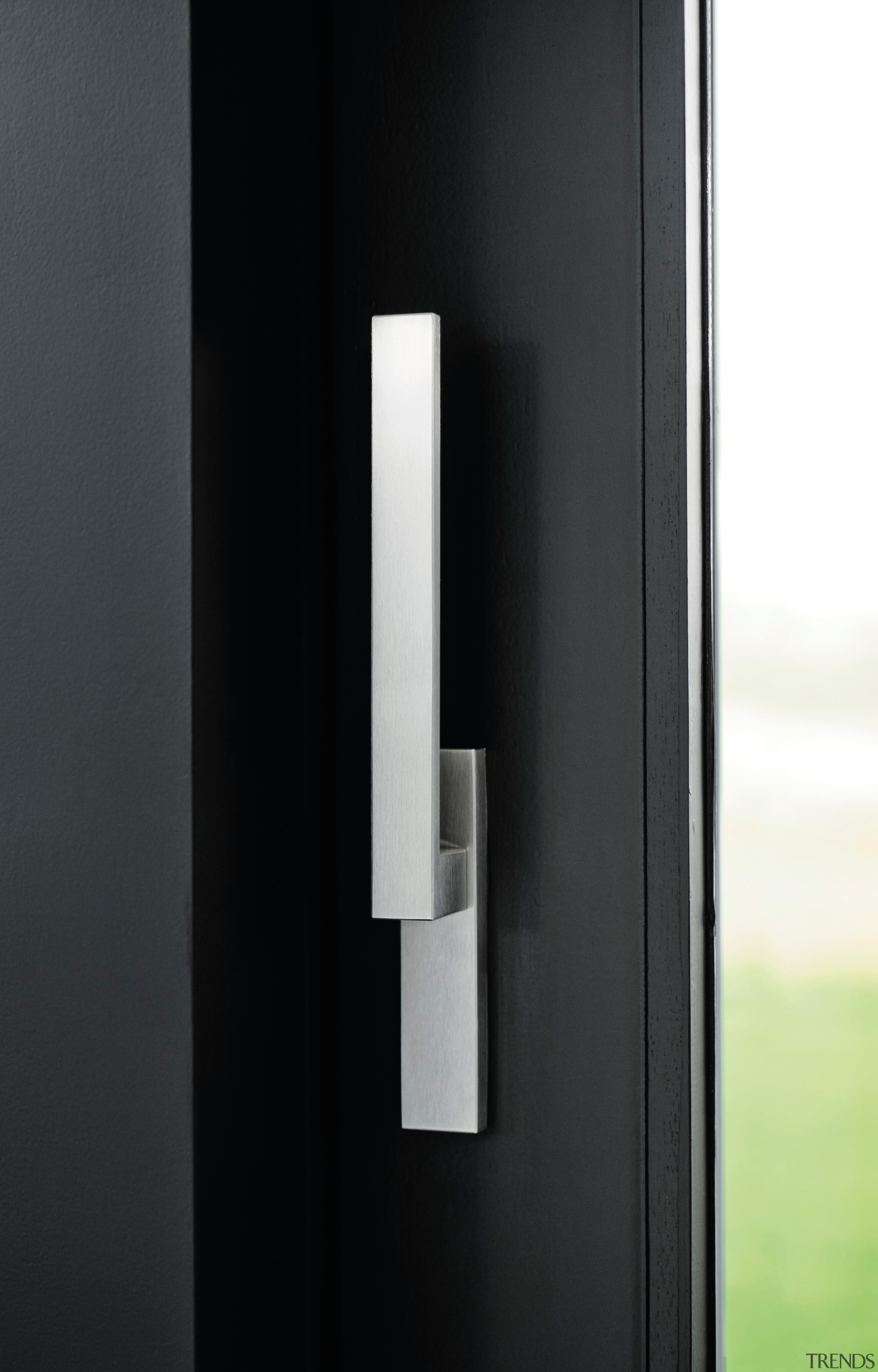 LSQ231 - Solid Internal Lift-Up Sliding Door Handle product design, black