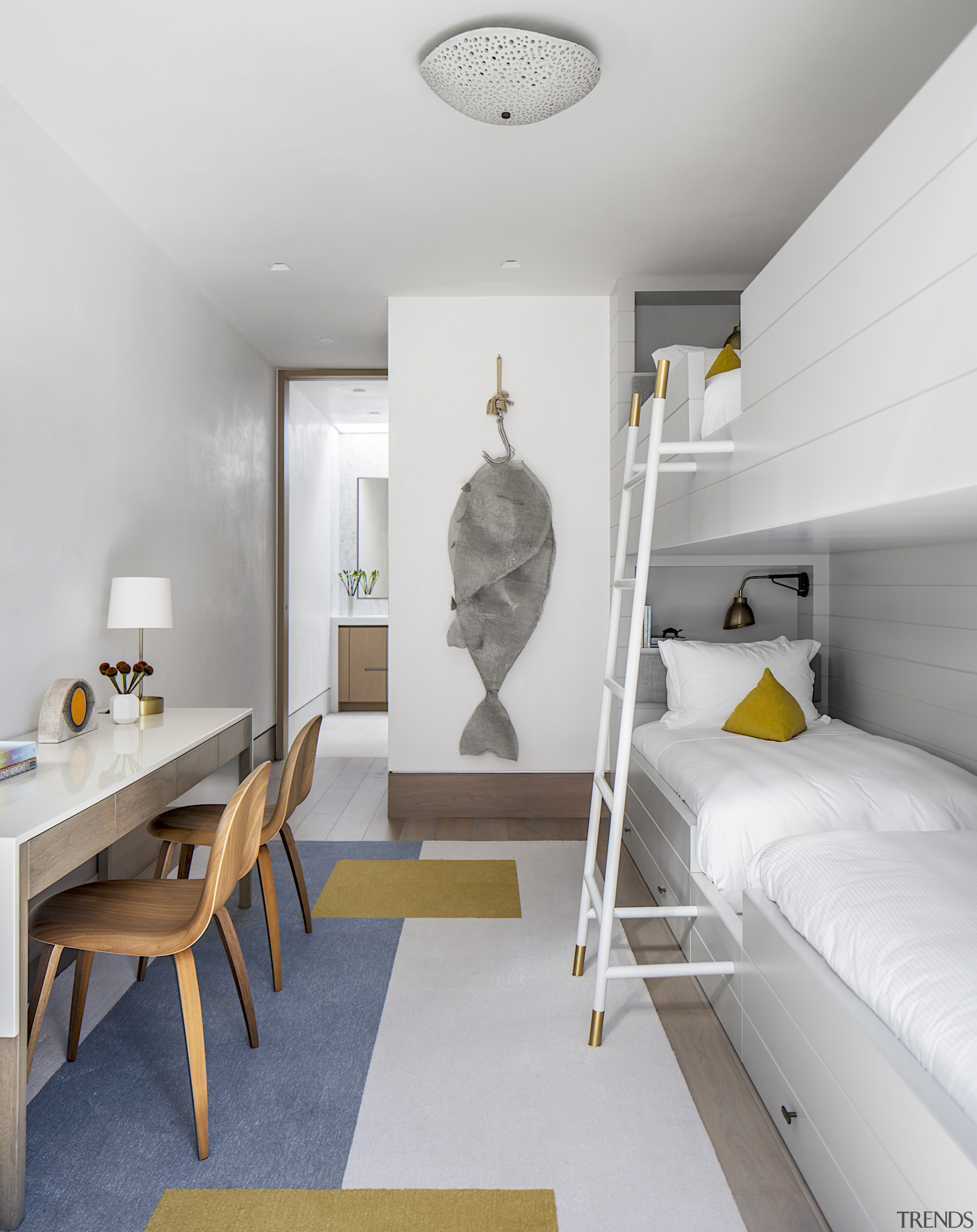 A children's bedroom/study space. Photo: Manolo Langis. 