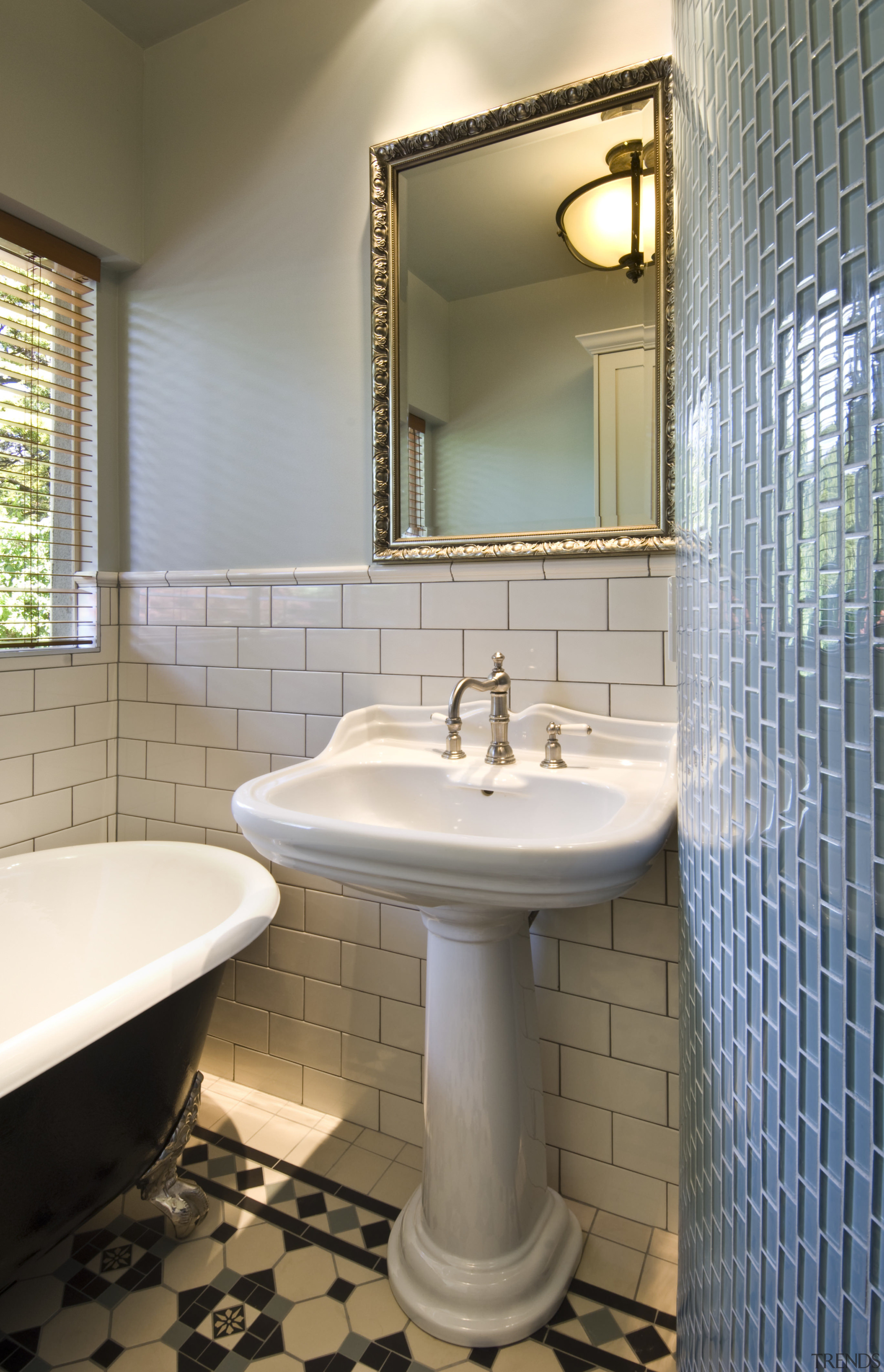 View of traditional-styled basin and mirror, taps, floor bathroom, bathroom accessory, floor, interior design, plumbing fixture, room, sink, tile, gray