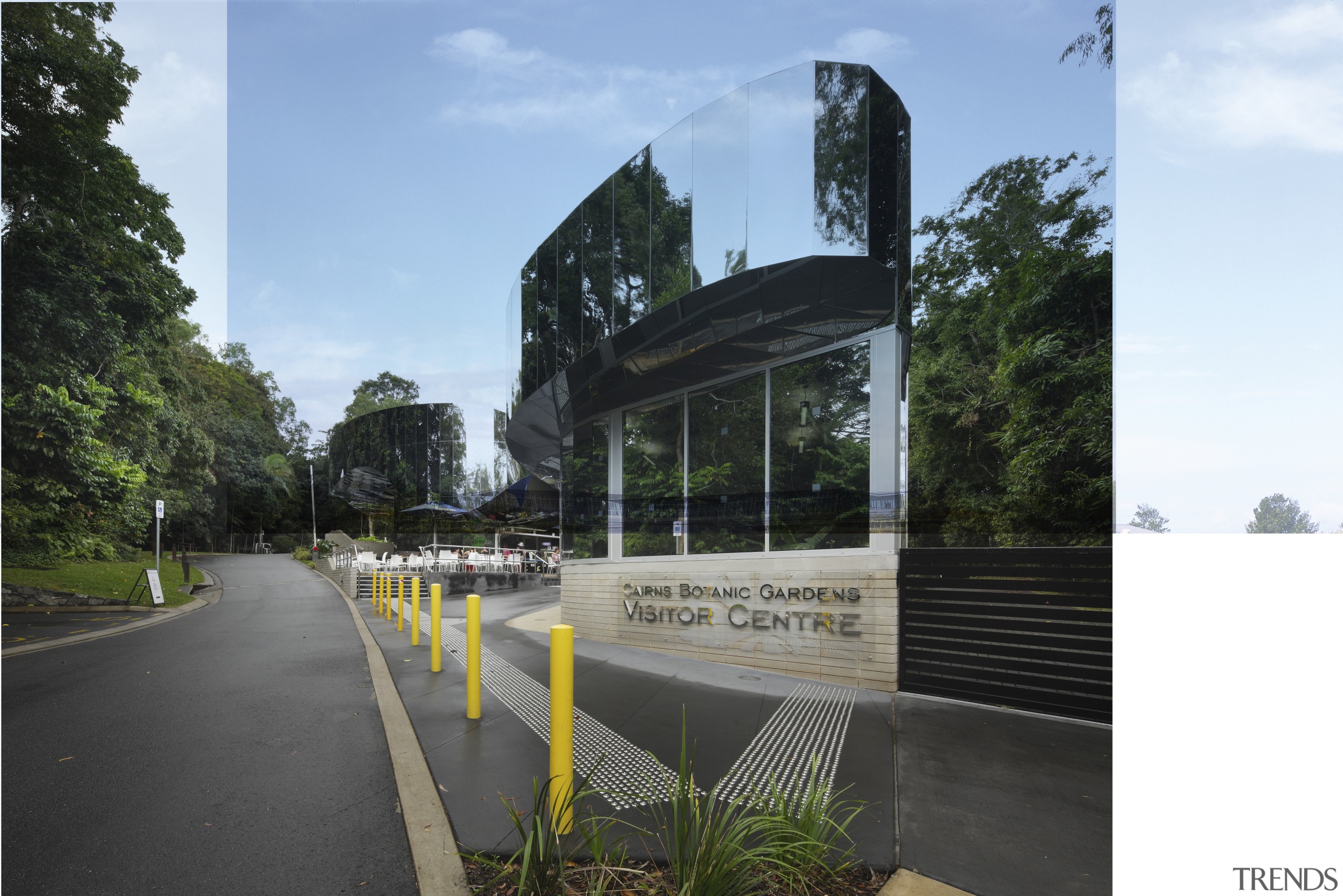 outdoor view of Cairns Botanic Gardens Visitor Centre architecture, real estate, structure, tree, black