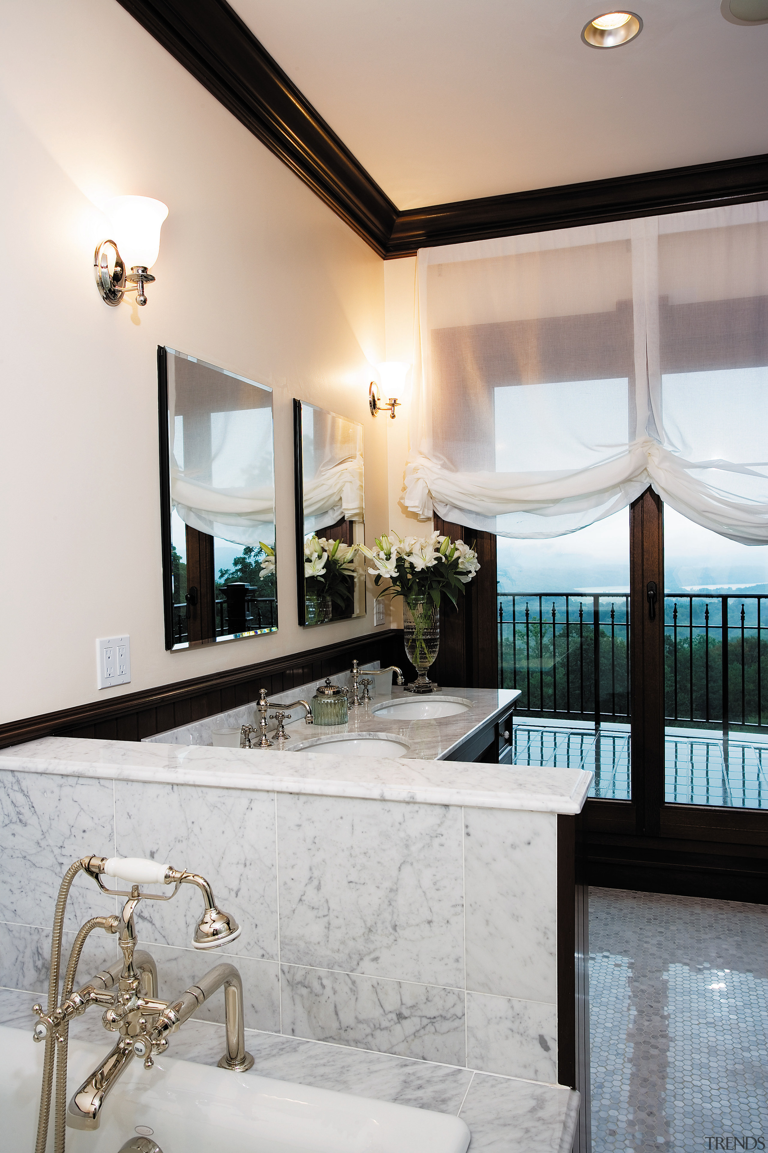 view of the bathroom featuring dual basin vanity, bathroom, ceiling, estate, home, interior design, real estate, room, window, gray