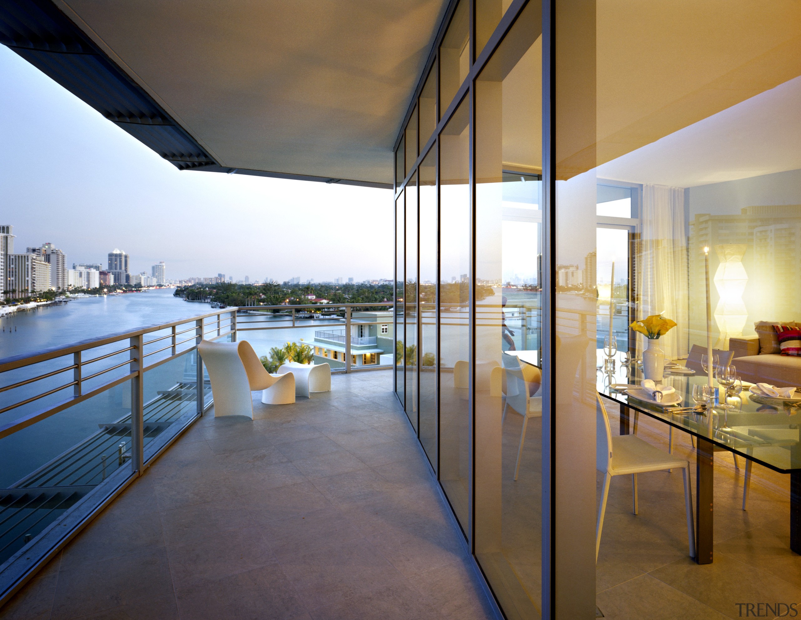 The prime position of the Gorlin Building on apartment, architecture, balcony, condominium, daylighting, home, house, interior design, penthouse apartment, real estate, reflection, window