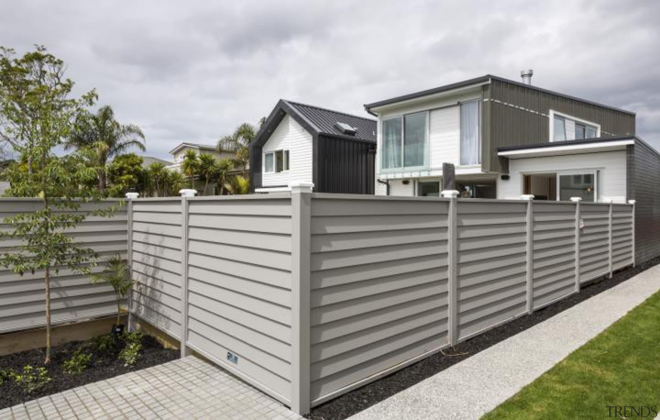 theblock2014033.jpg - theblock2014033.jpg - facade | fence | facade, fence, home, home fencing, house, property, real estate, siding, gray, white