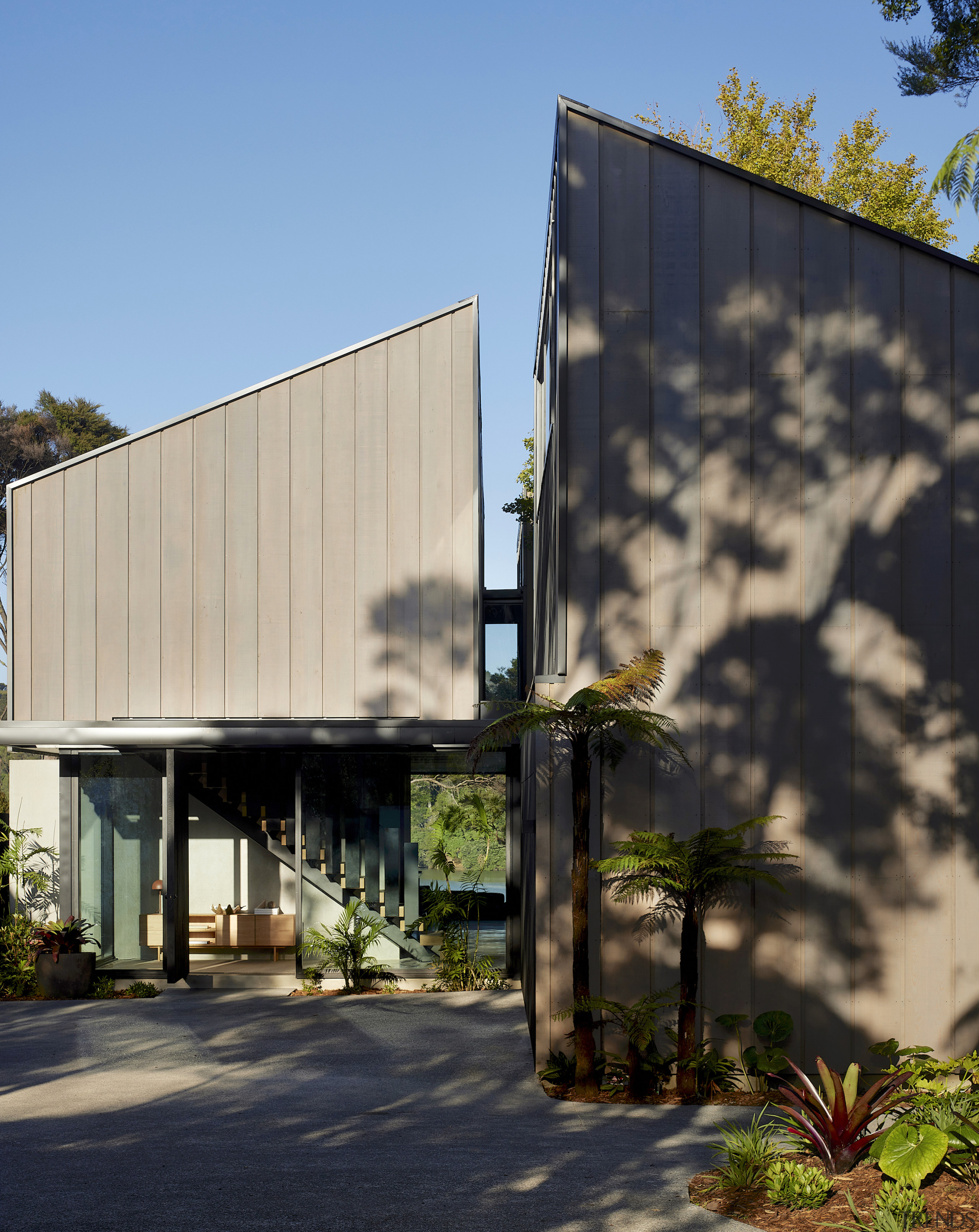 A view of the semi-separated structures. - Wild 