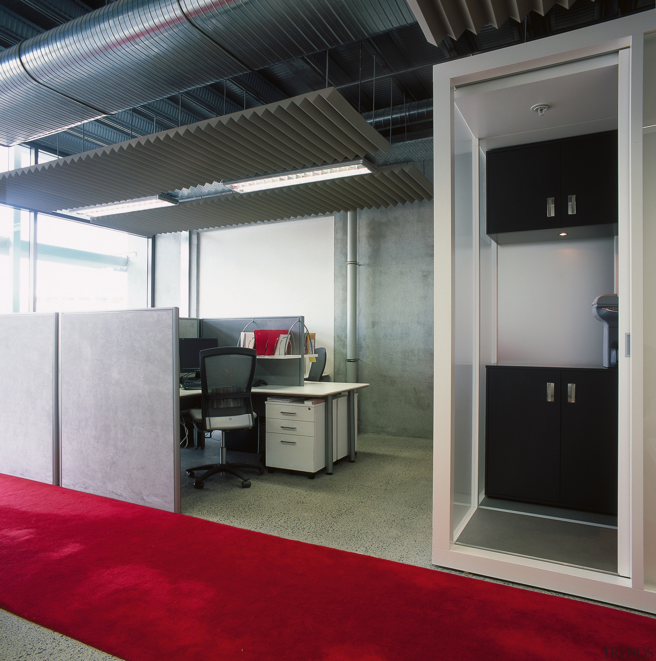 A view of the offices, red carpet and ceiling, interior design, gray, black