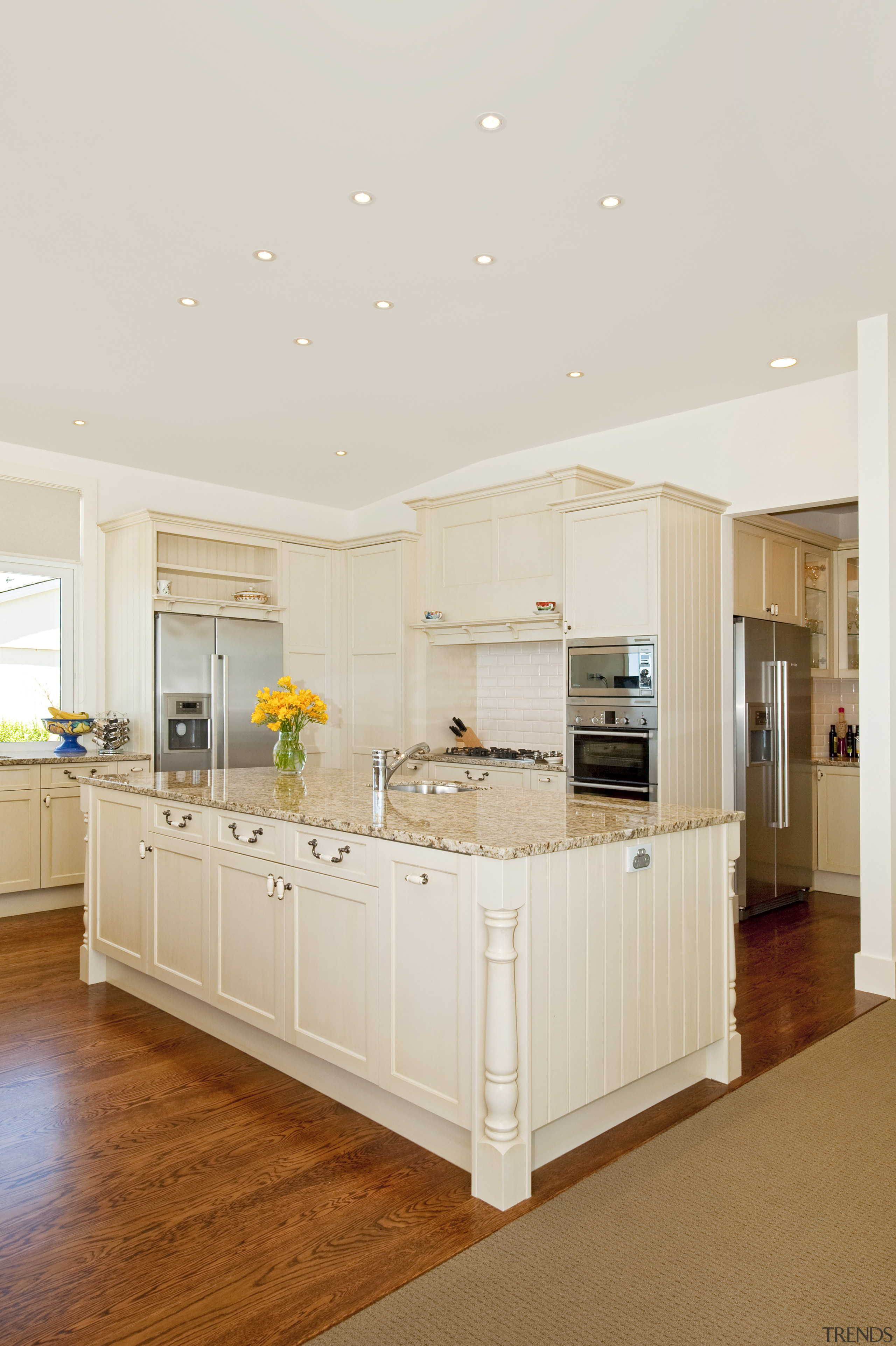 Howick - cabinetry | ceiling | countertop | cabinetry, ceiling, countertop, cuisine classique, floor, flooring, home, interior design, kitchen, real estate, room, white