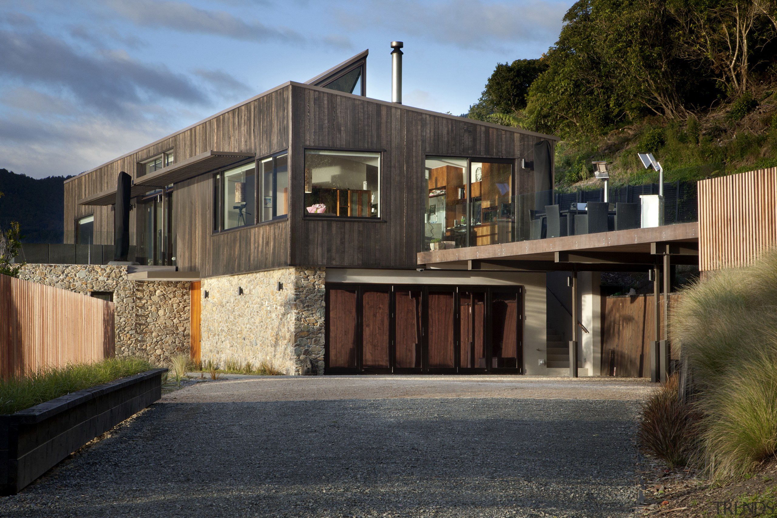 Optimising the outlook while not detracting from the architecture, building, cottage, estate, facade, home, house, property, real estate, residential area, shed, black, brown