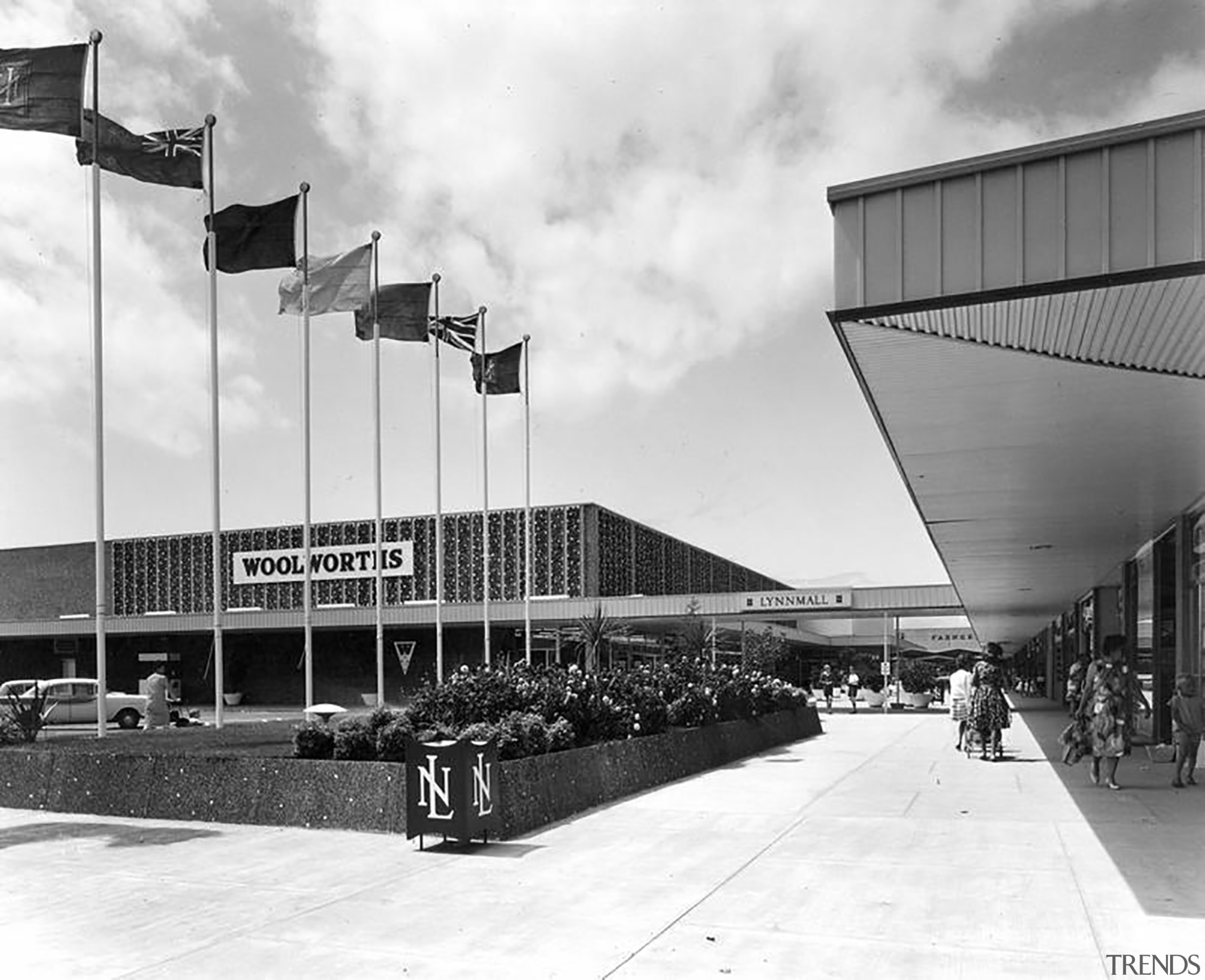 Brownbuilt 1965 Lynnmall roofing. - Where strength meets 