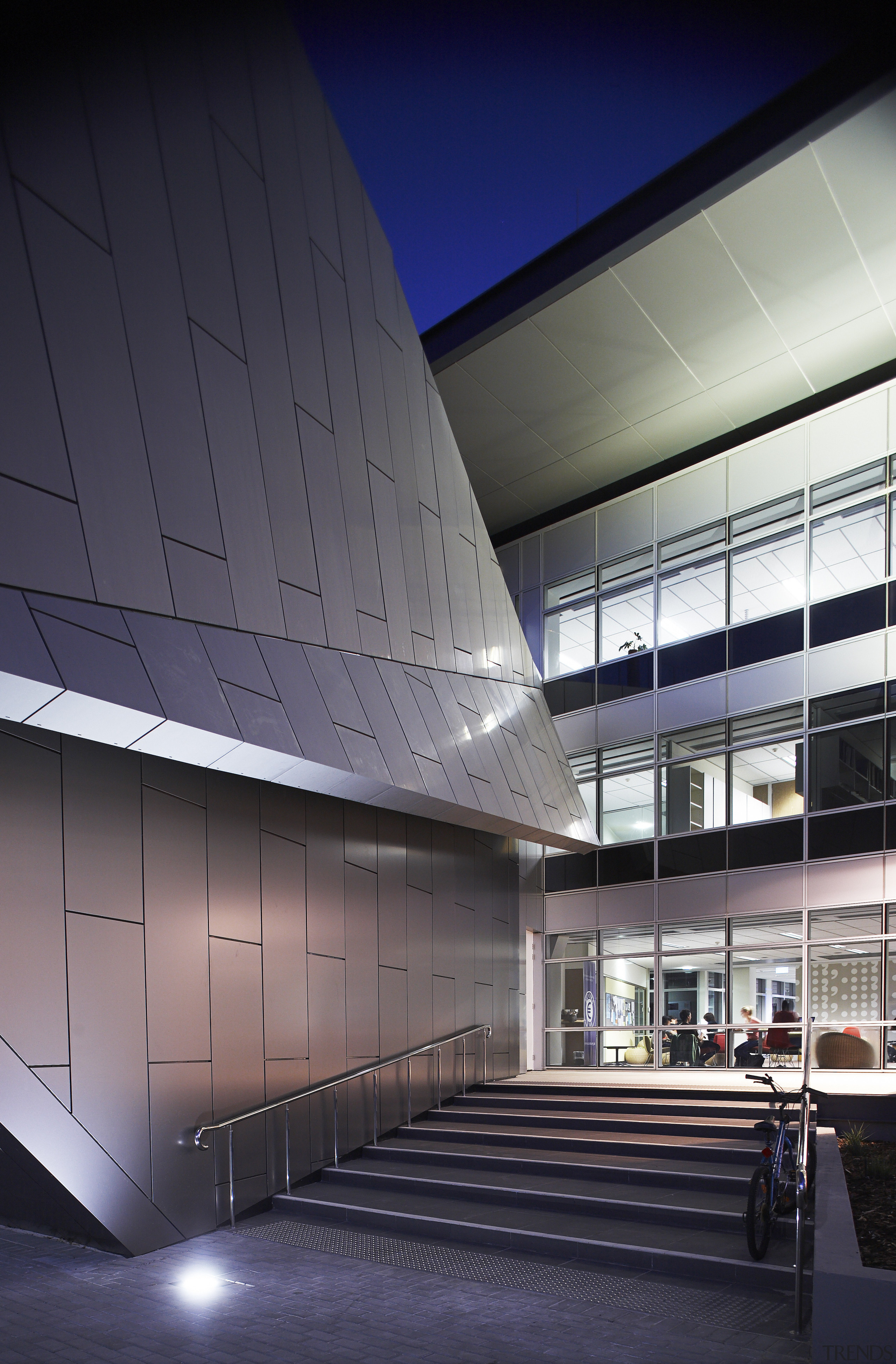 View of the new University of Western Australia's architecture, building, commercial building, corporate headquarters, daylighting, daytime, facade, headquarters, house, line, metropolitan area, reflection, sky, structure, black, gray