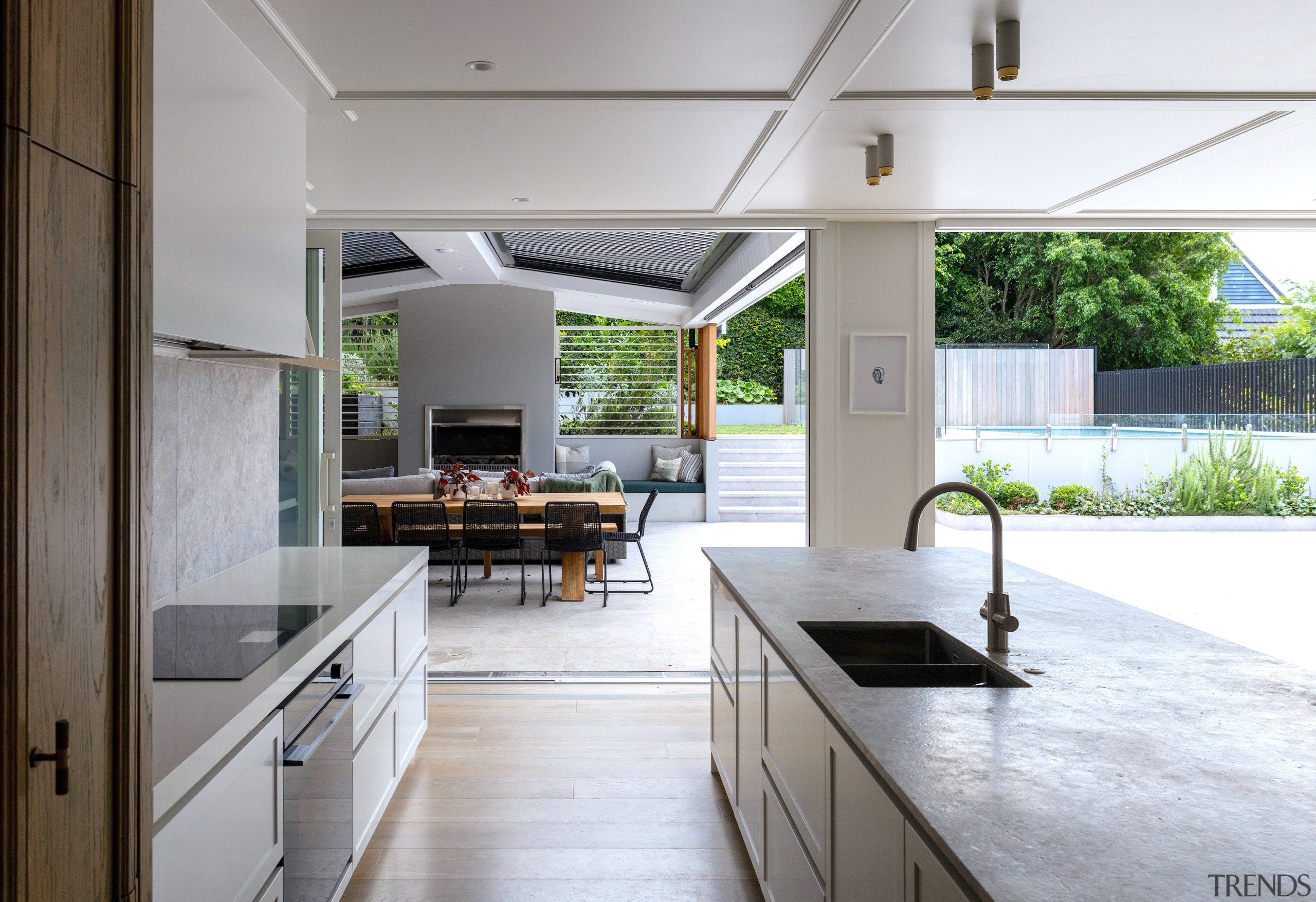 The new kitchen with open connection to the 