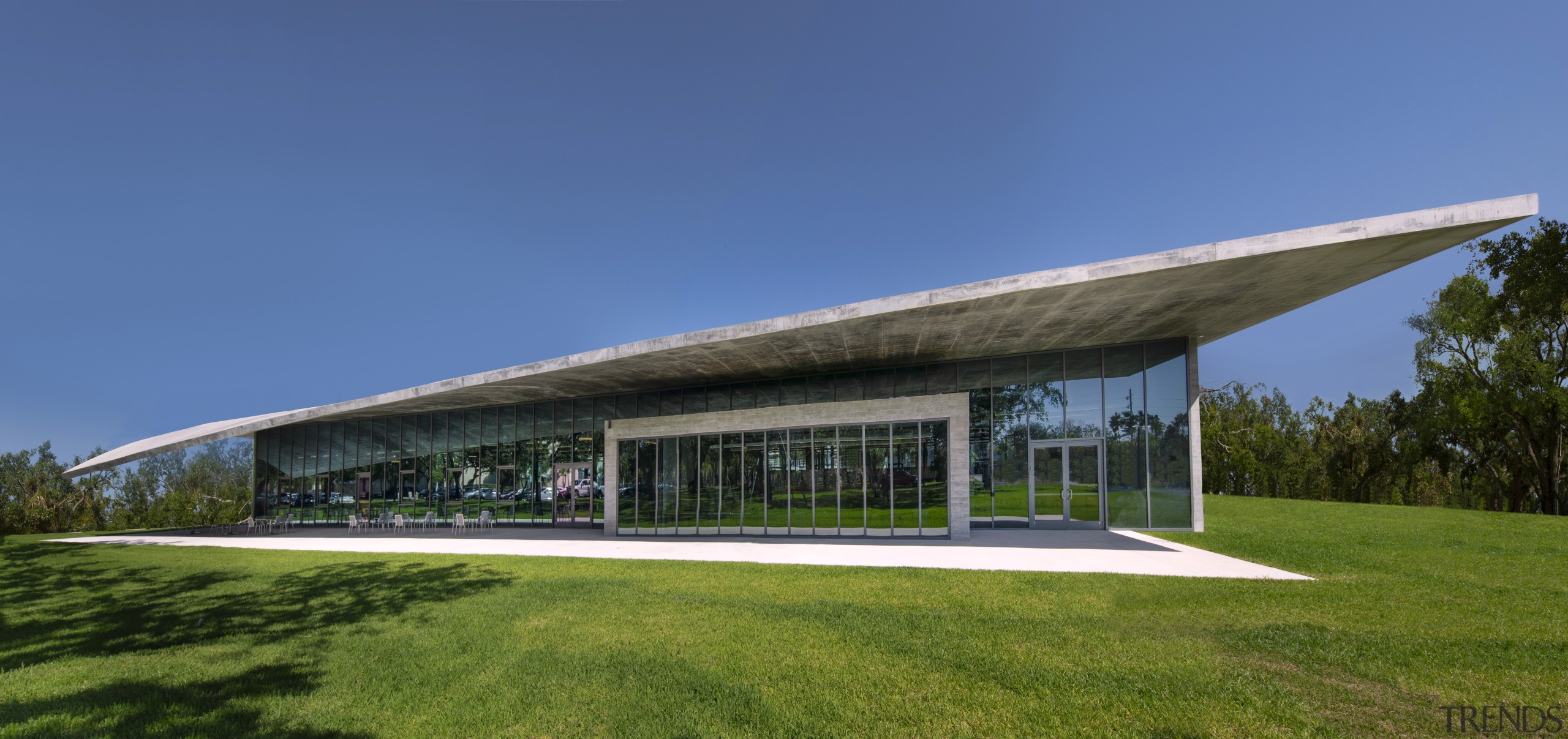 The roof structure on the Thomas P Murphy architecture, building, community centre, pavilion, University of Miami School of Architecture