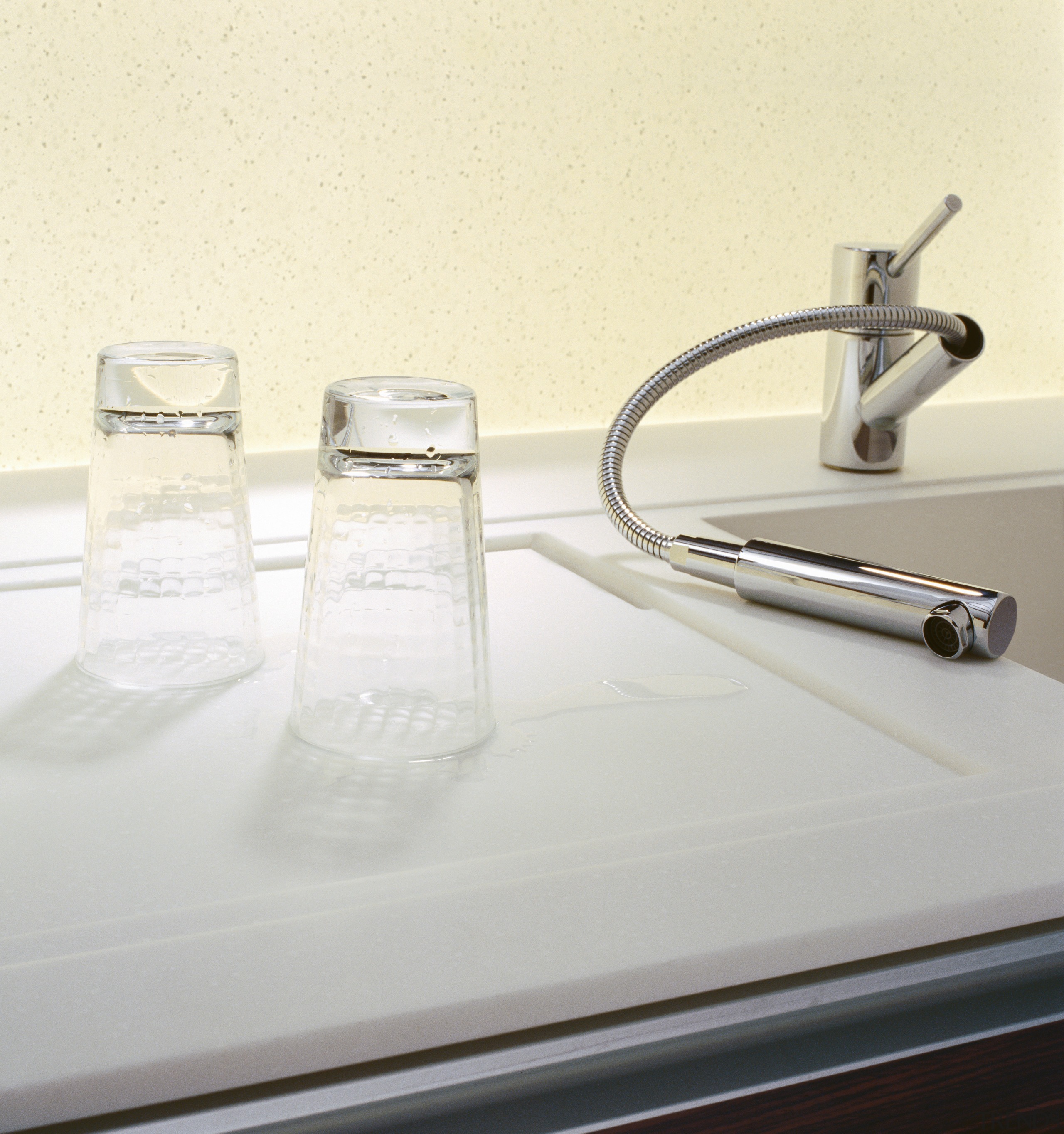 view of the new laminex freestyle surface in glass, plumbing fixture, product design, sink, tap, white