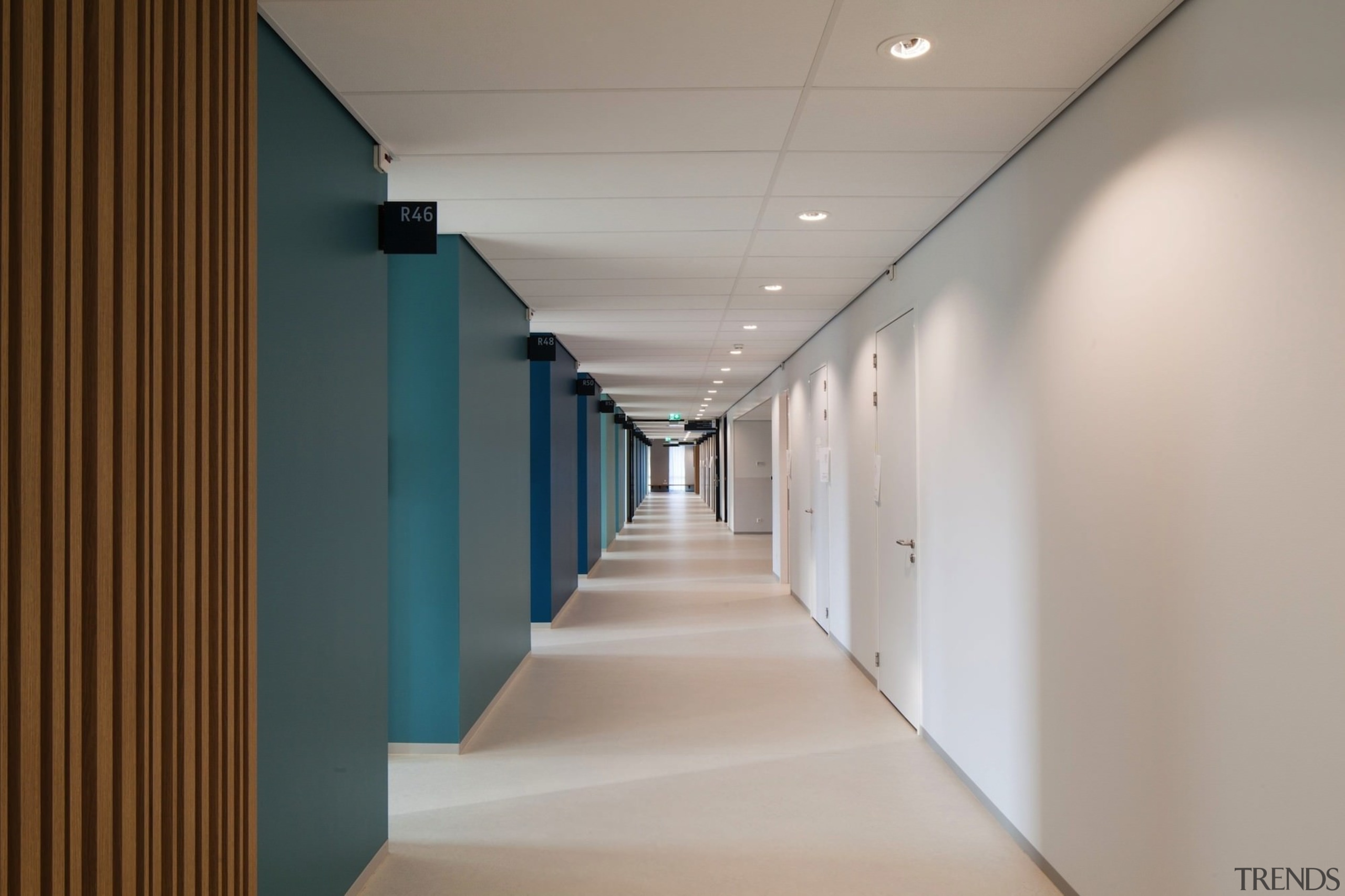 Zaans Medical Centre – Mecanoo - Zaans Medical architecture, ceiling, daylighting, floor, interior design, gray