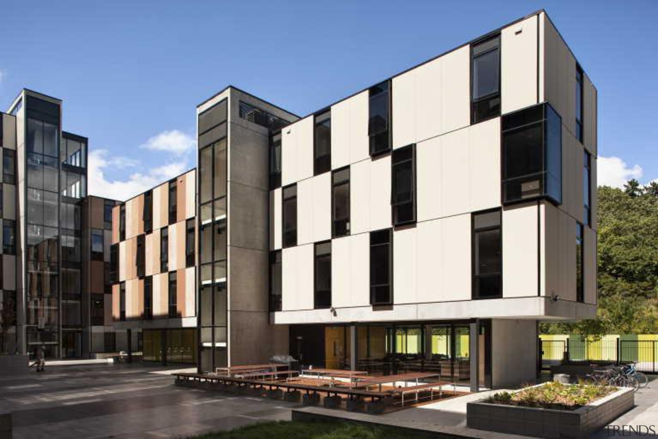 Carlaw Park Student Village in Auckland accommodates students apartment, architecture, building, commercial building, condominium, corporate headquarters, elevation, facade, home, house, mixed use, neighbourhood, property, real estate, residential area, black