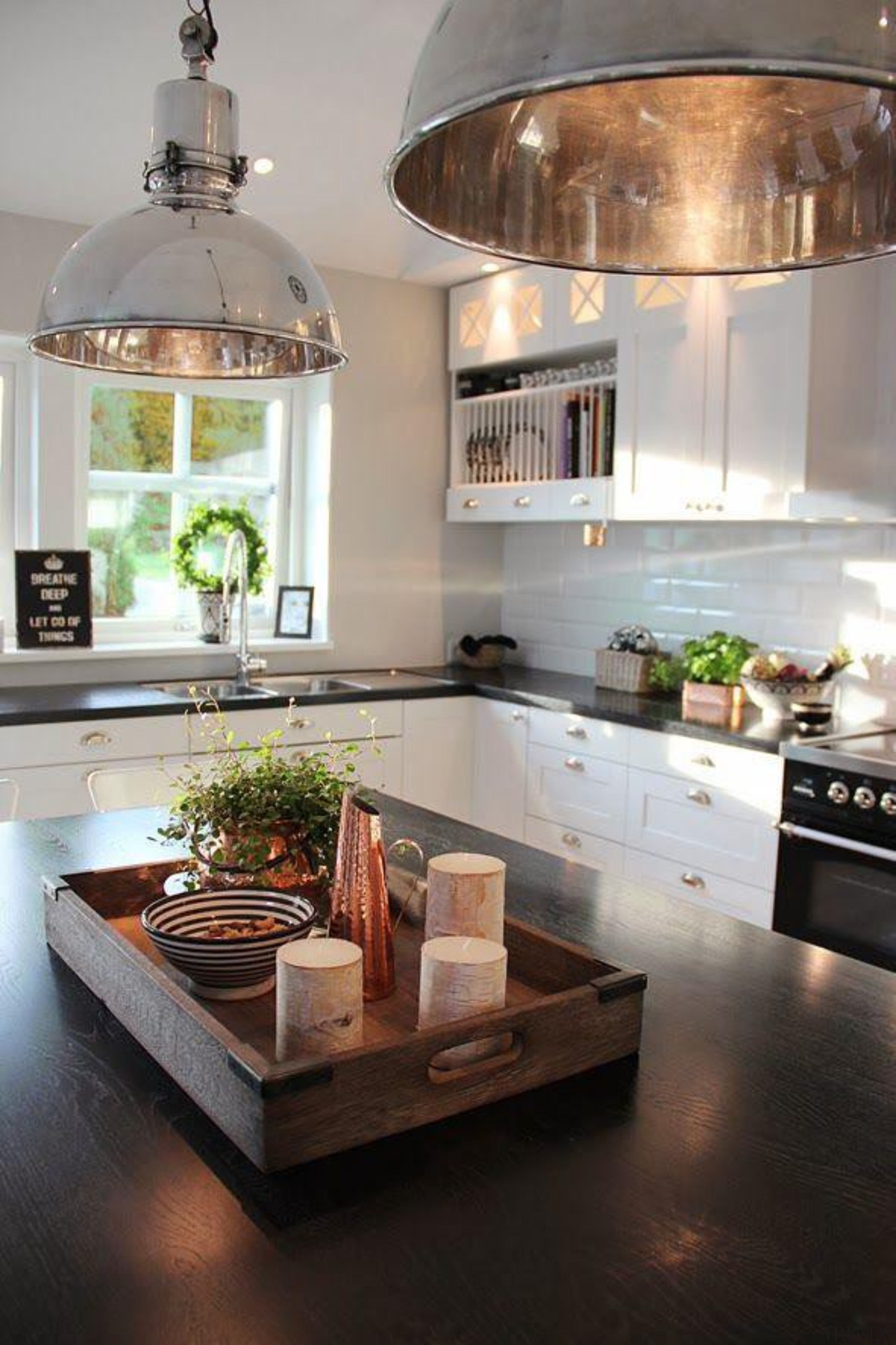 Start a myTrends ProjectCreate an ideas hub for countertop, interior design, kitchen, table, gray, black