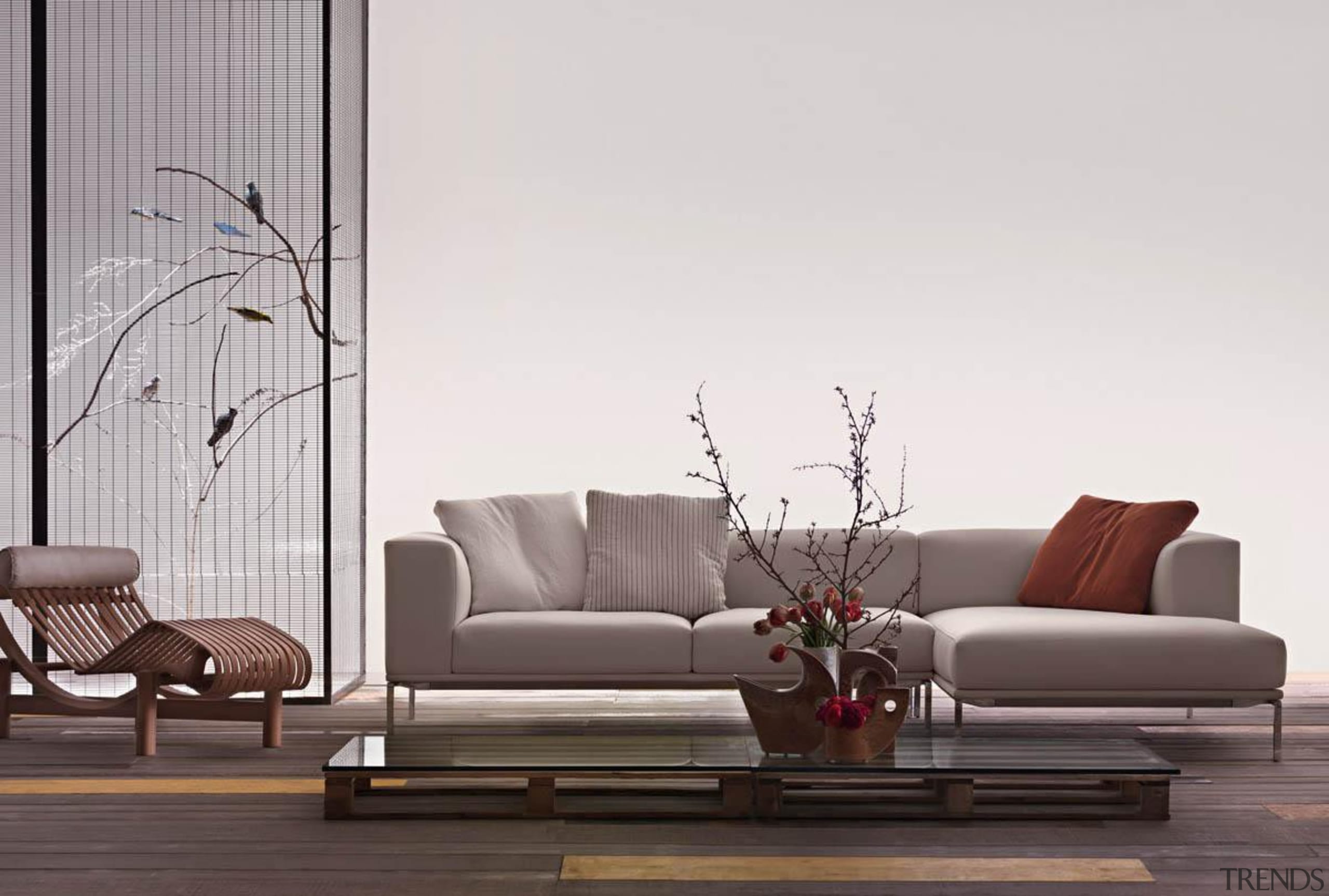 cassinalissonimoovsofainstu.jpg - cassinalissonimoovsofainstu.jpg - chaise longue | couch chaise longue, couch, furniture, interior design, living room, loveseat, product design, sofa bed, table, wall, white, gray