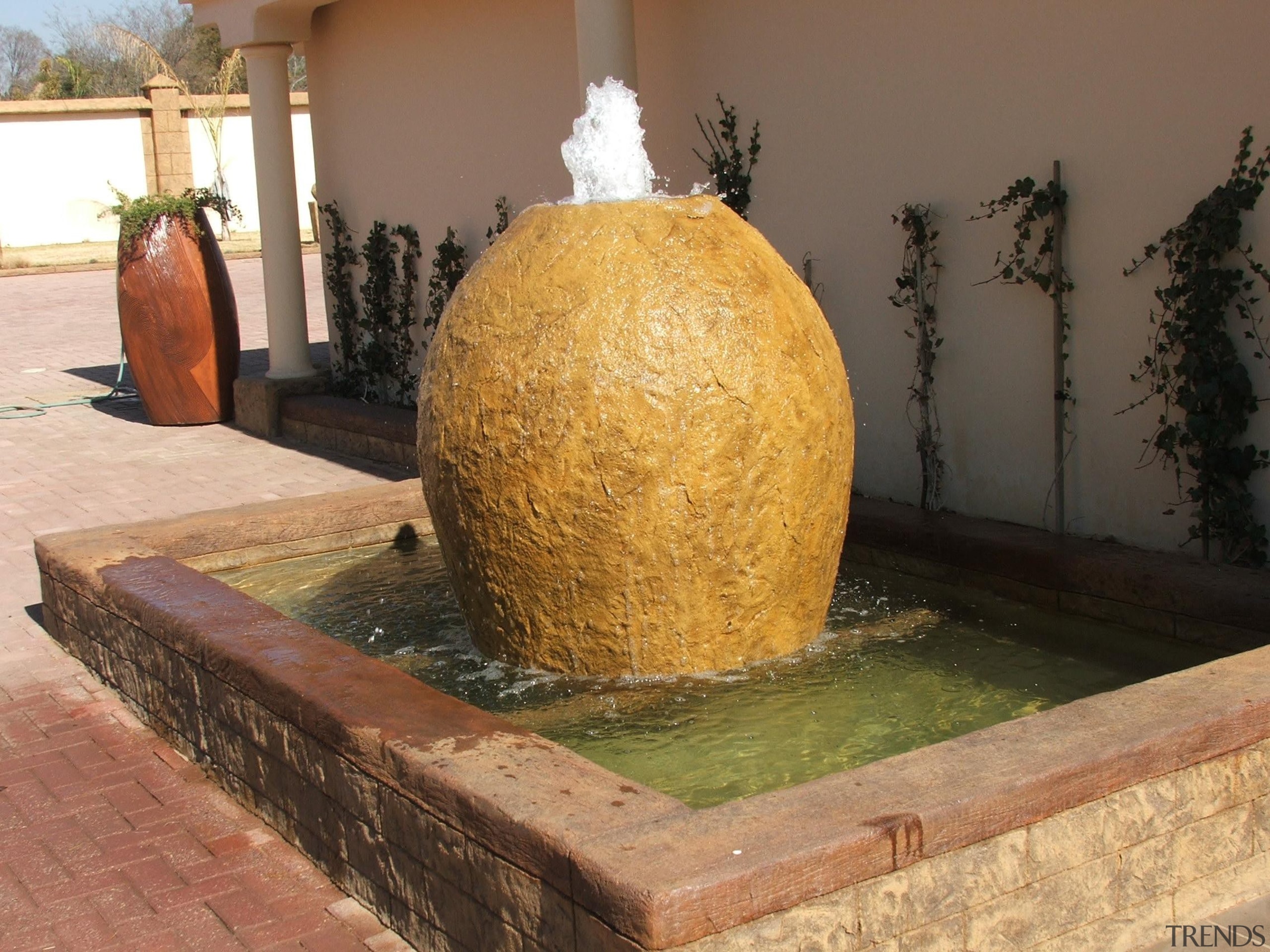 Decocrete 10 - Decocrete_10 - water feature | water feature, brown, orange