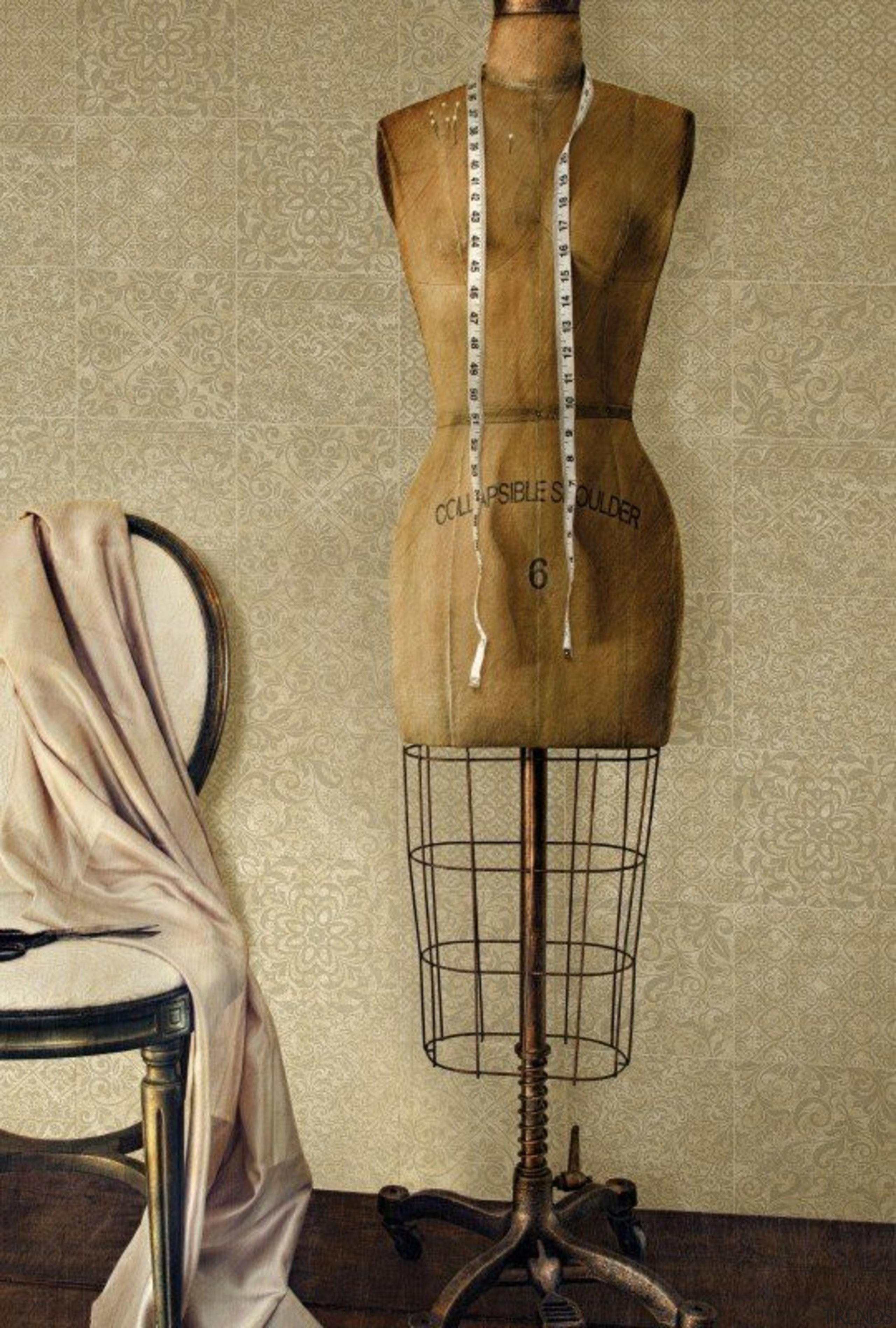 Siena Sand - clothes hanger | mannequin | clothes hanger, mannequin, brown, orange