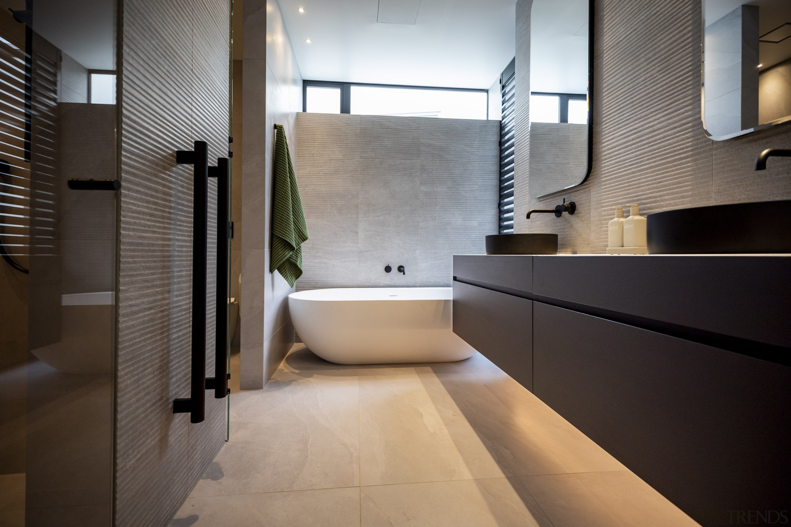 Master ensuite. - 'Bring the outside in' - 