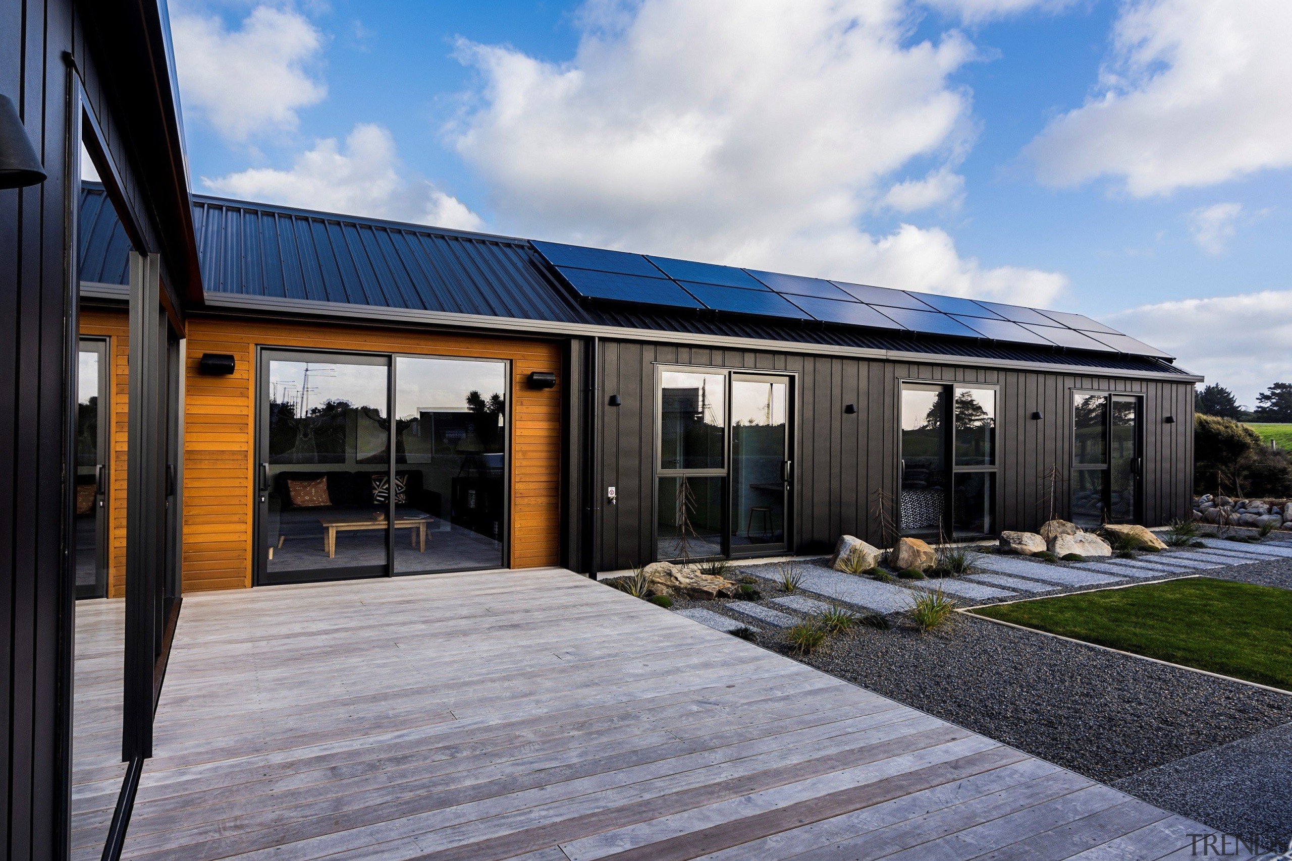 Linea Oblique Weatherboard - Linea Oblique Weatherboard - architecture, cottage, facade, home, house, property, real estate, sky, window, gray, black