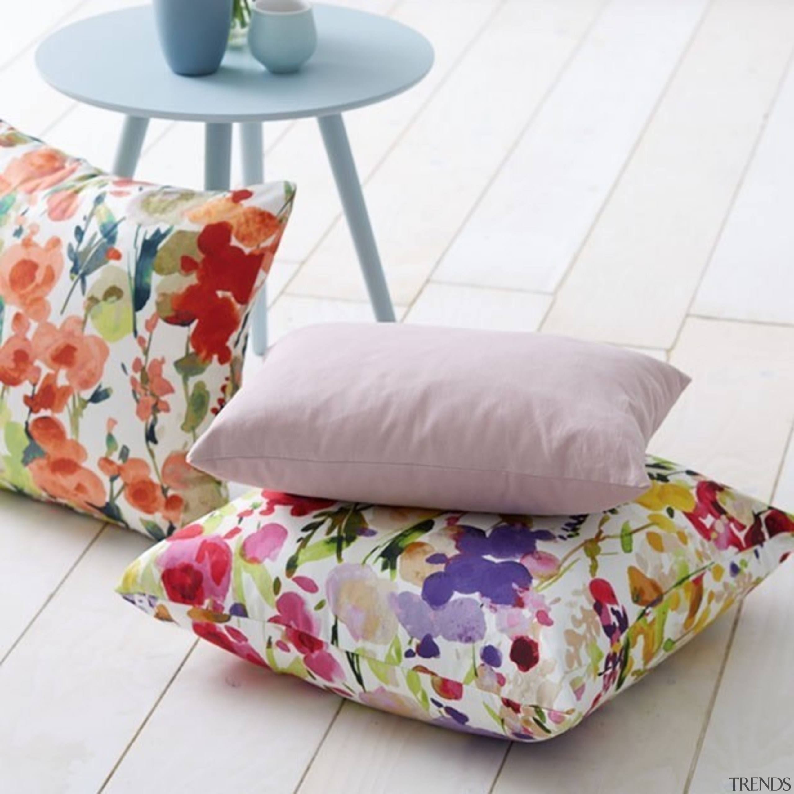 ingrid7 - chair | couch | cushion | chair, couch, cushion, furniture, pillow, throw pillow, white