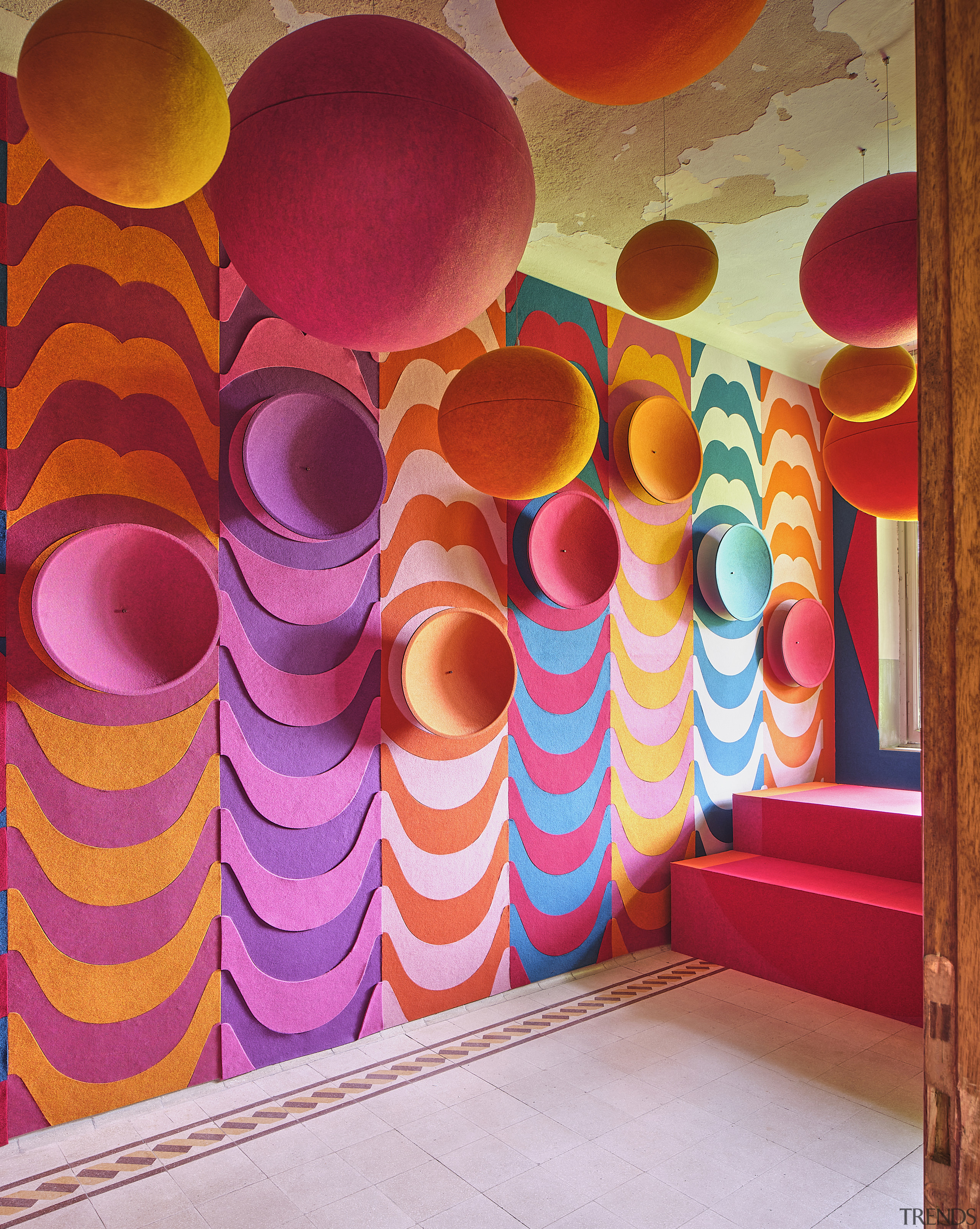Colourful acoustic panels from Slalom - 2022 Salone 