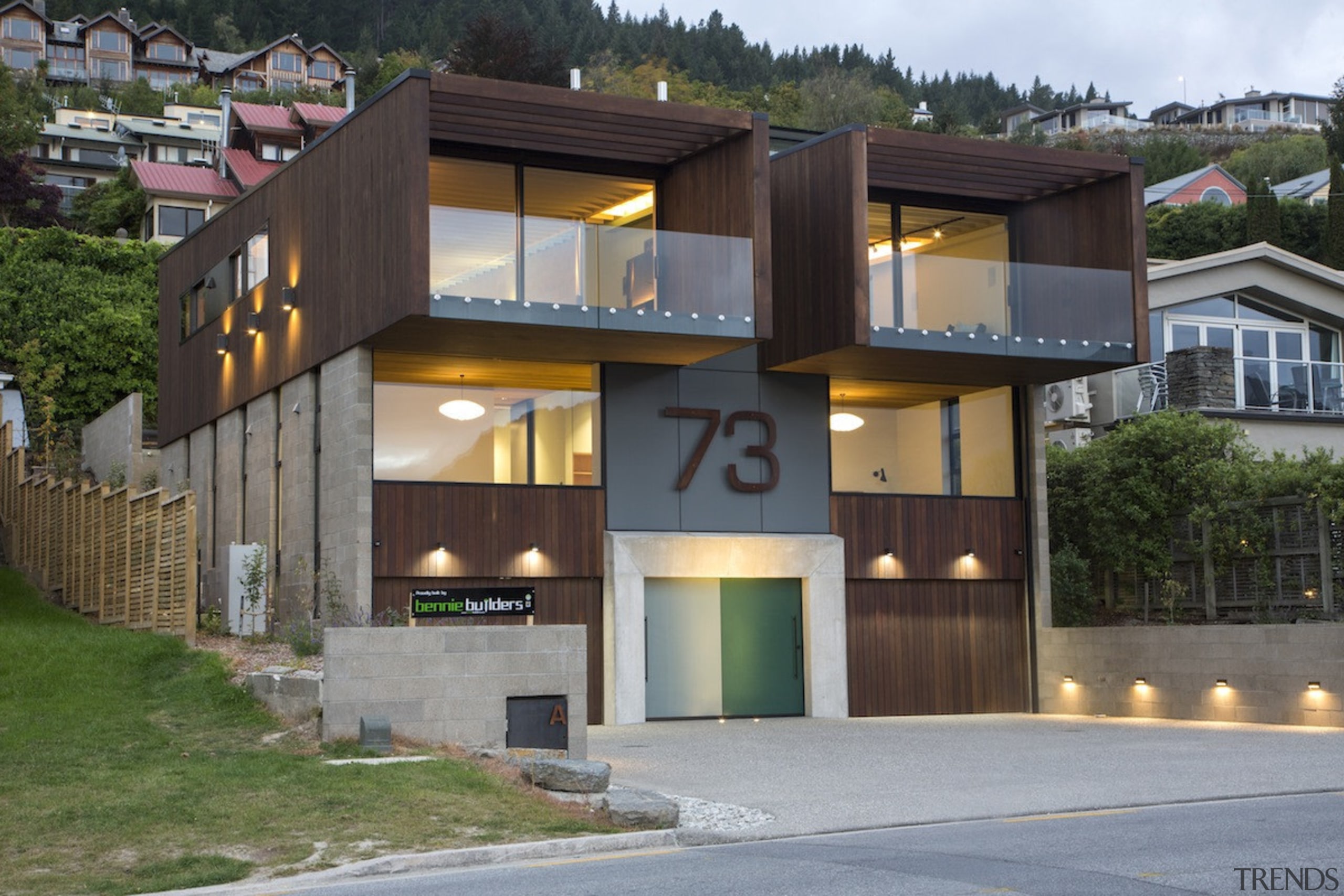 Arrowtown-based Bennie Builders was the only Southern Lakes architecture, building, elevation, facade, home, house, real estate, residential area, gray, black