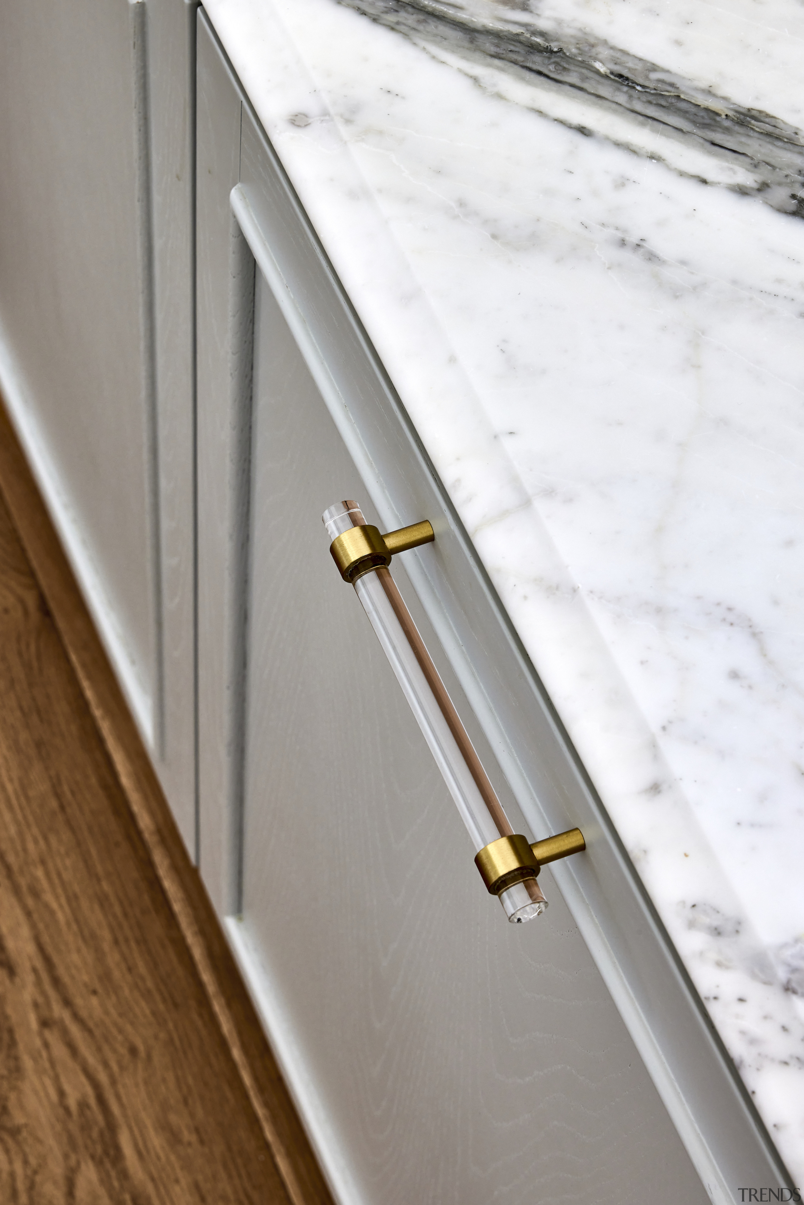Handle detail. - Rounding on the scenery - 