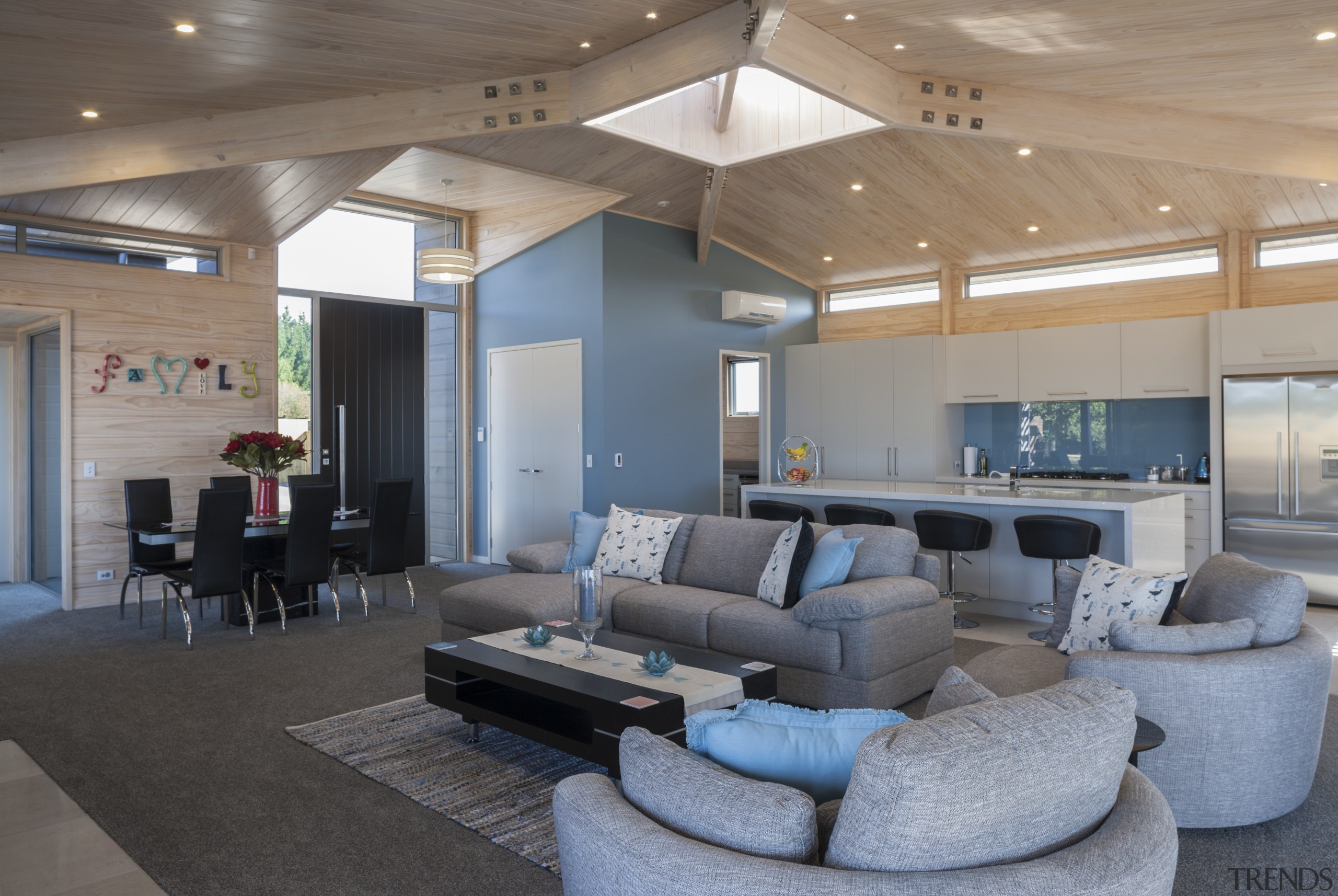 Lockwood Home built by Peter Richards - Lockwood architecture, ceiling, house, interior design, living room, lobby, real estate, gray