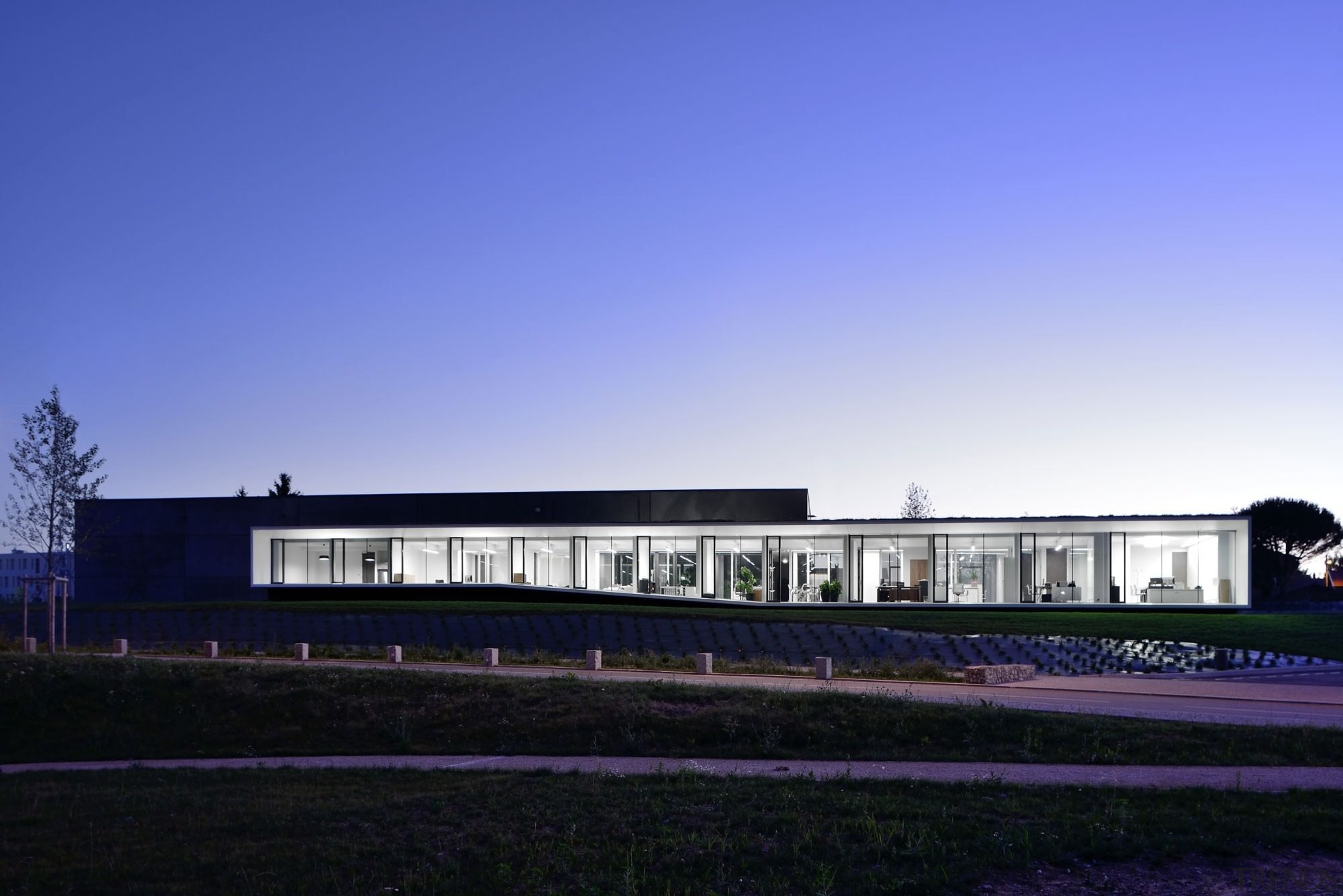 The glass follows the curve of the site architecture, building, cloud, corporate headquarters, estate, facade, home, house, property, real estate, residential area, sky, structure, blue, black