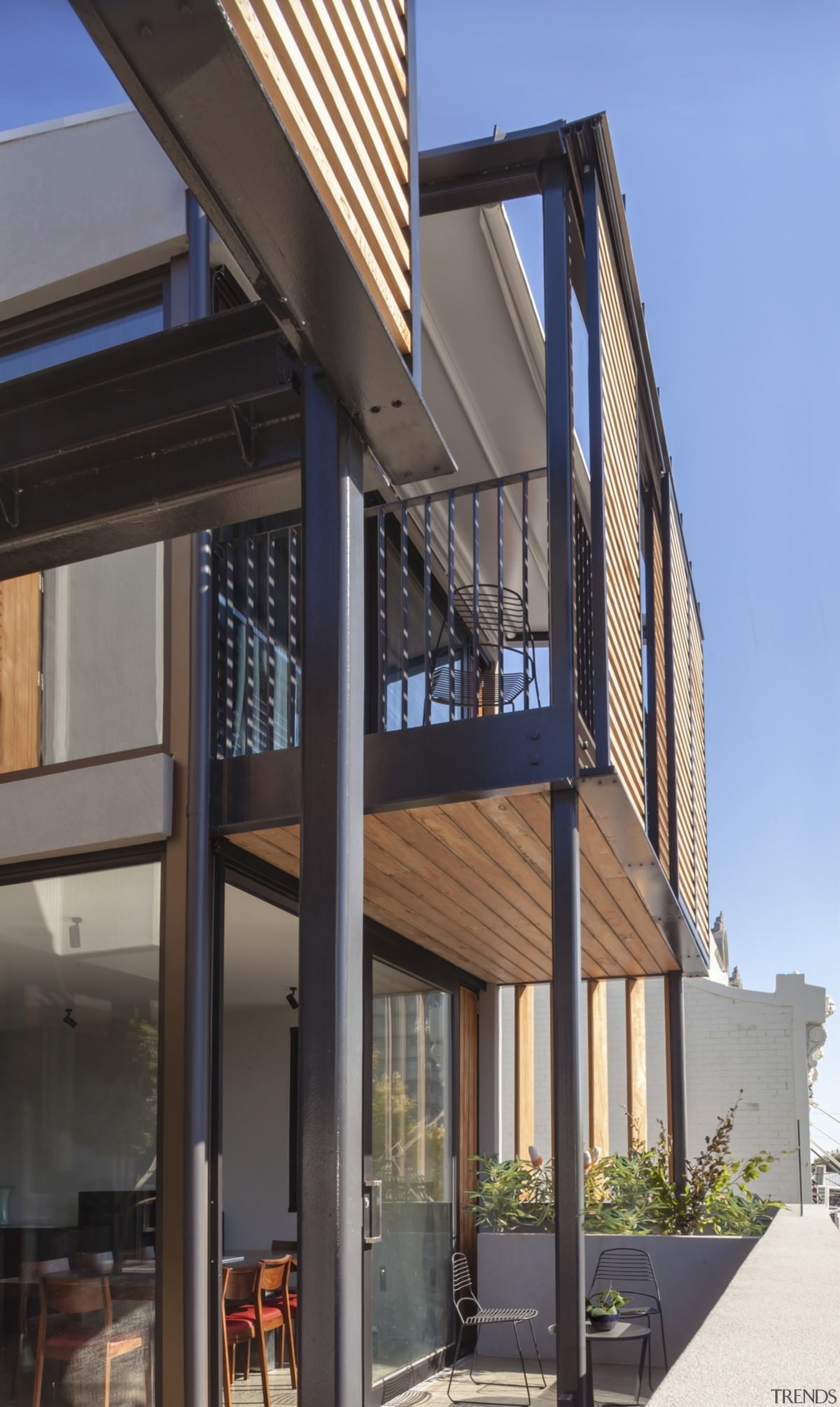 Architect: mcmahon and nerlich architectsPhotography by superk architecture, balcony, building, daylighting, facade, house, black