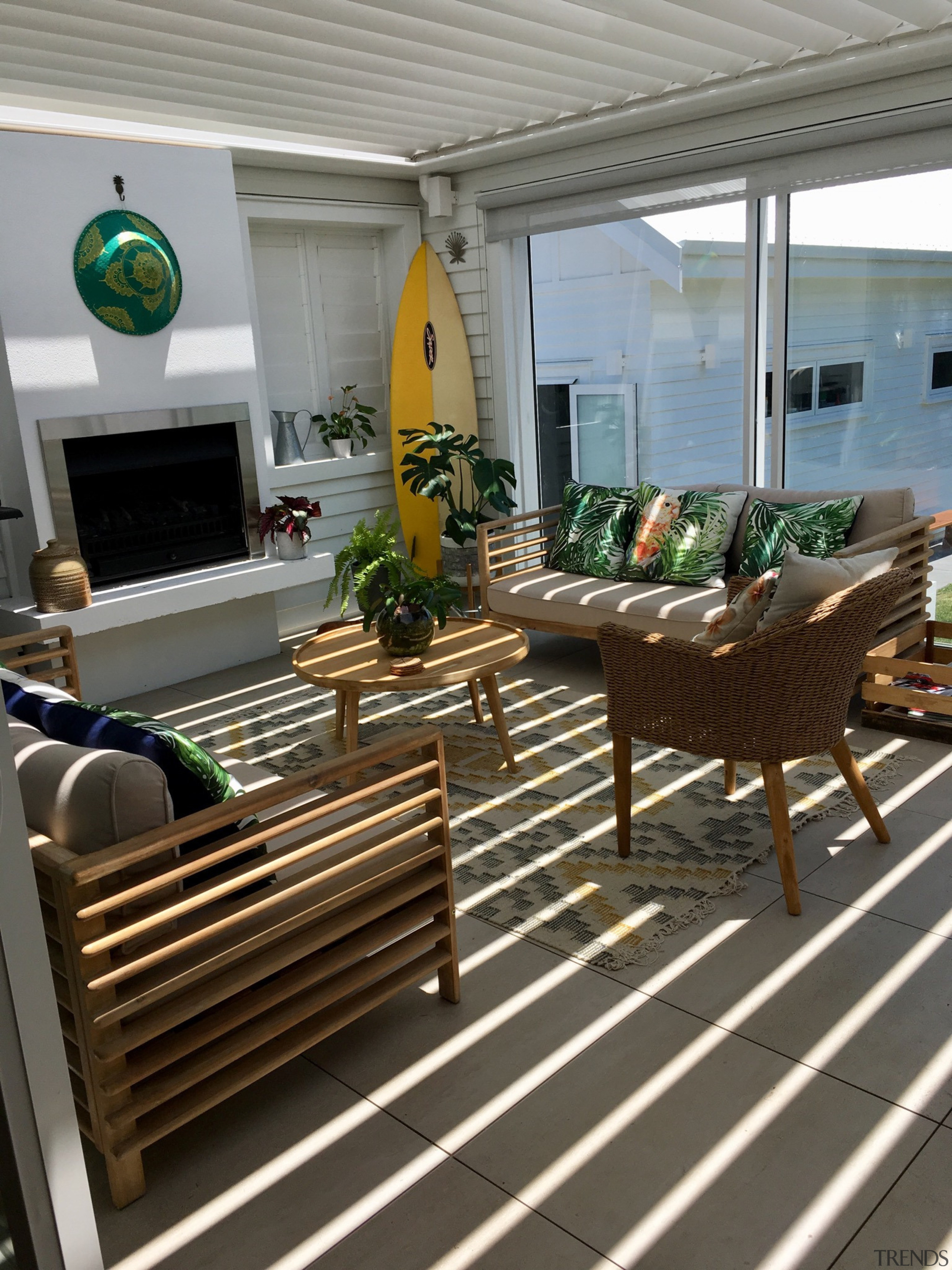 Louvretec - balcony | building | ceiling | balcony, building, ceiling, deck, floor, flooring, furniture, hardwood, home, house, interior design, living room, patio, porch, property, real estate, roof, room, table, gray