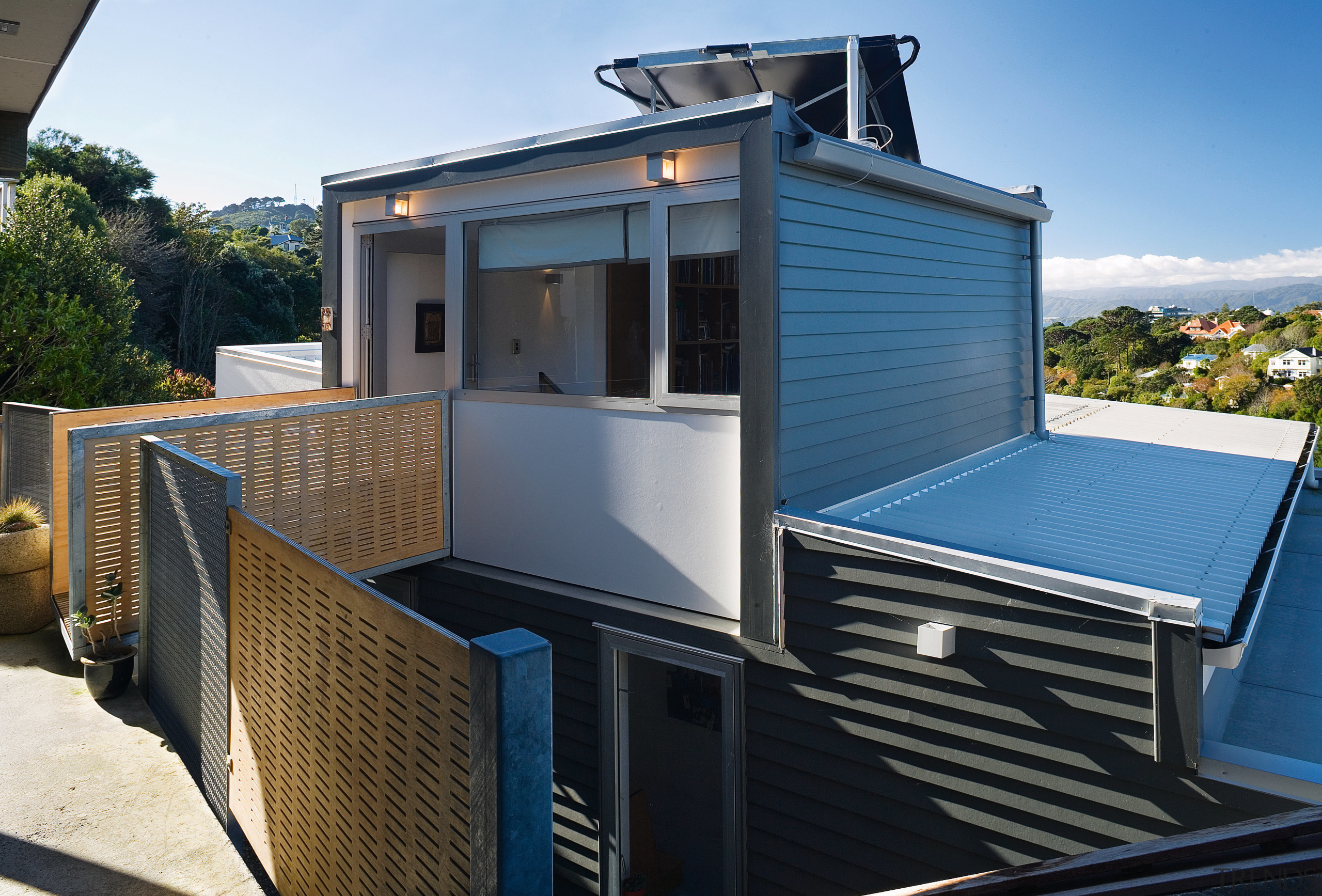This home by Two Laitudes architect Nic Brallara, home, house, property, real estate, roof, black