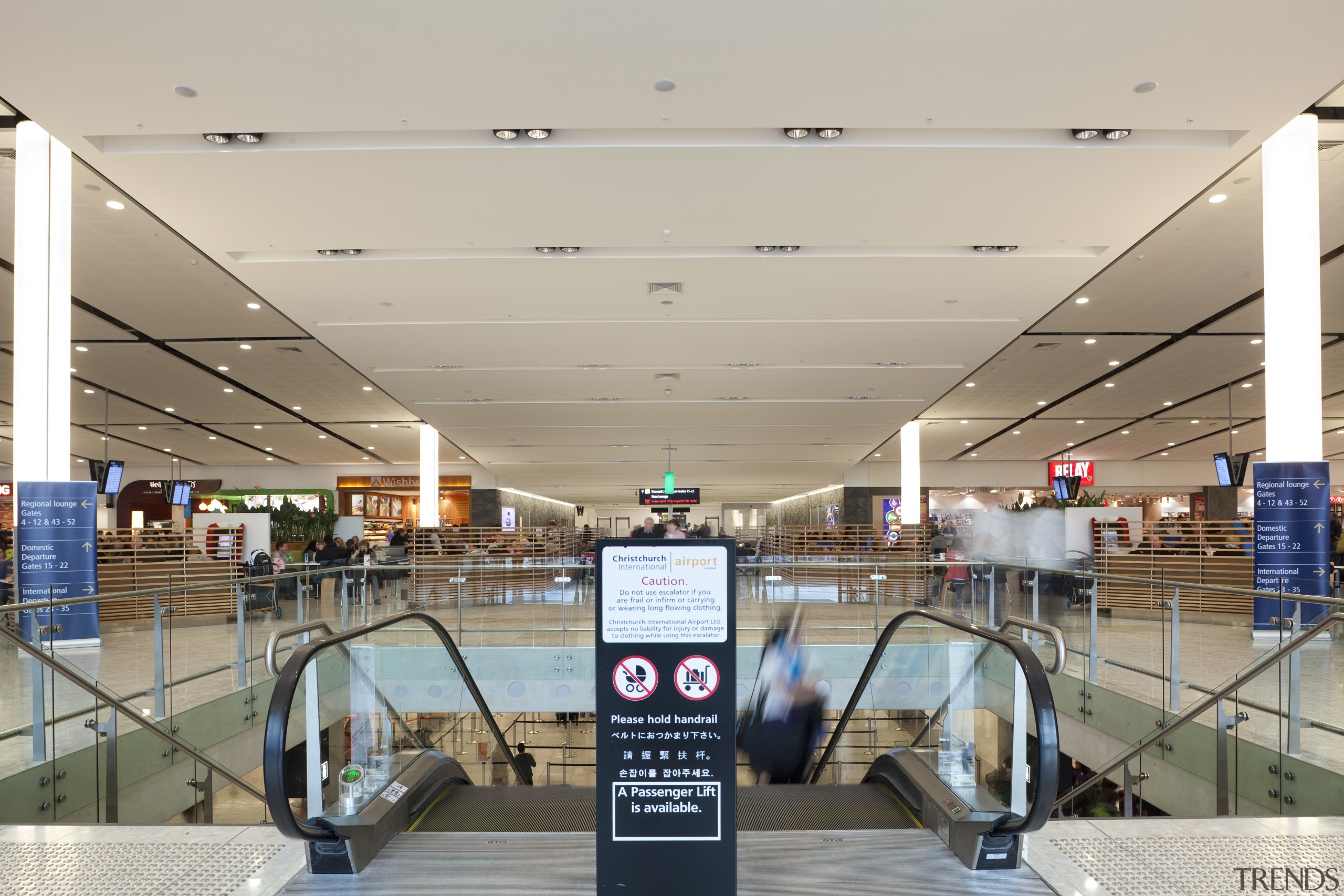 View of the interior of Christchurch Airport. - airport, airport terminal, ceiling, shopping mall, gray
