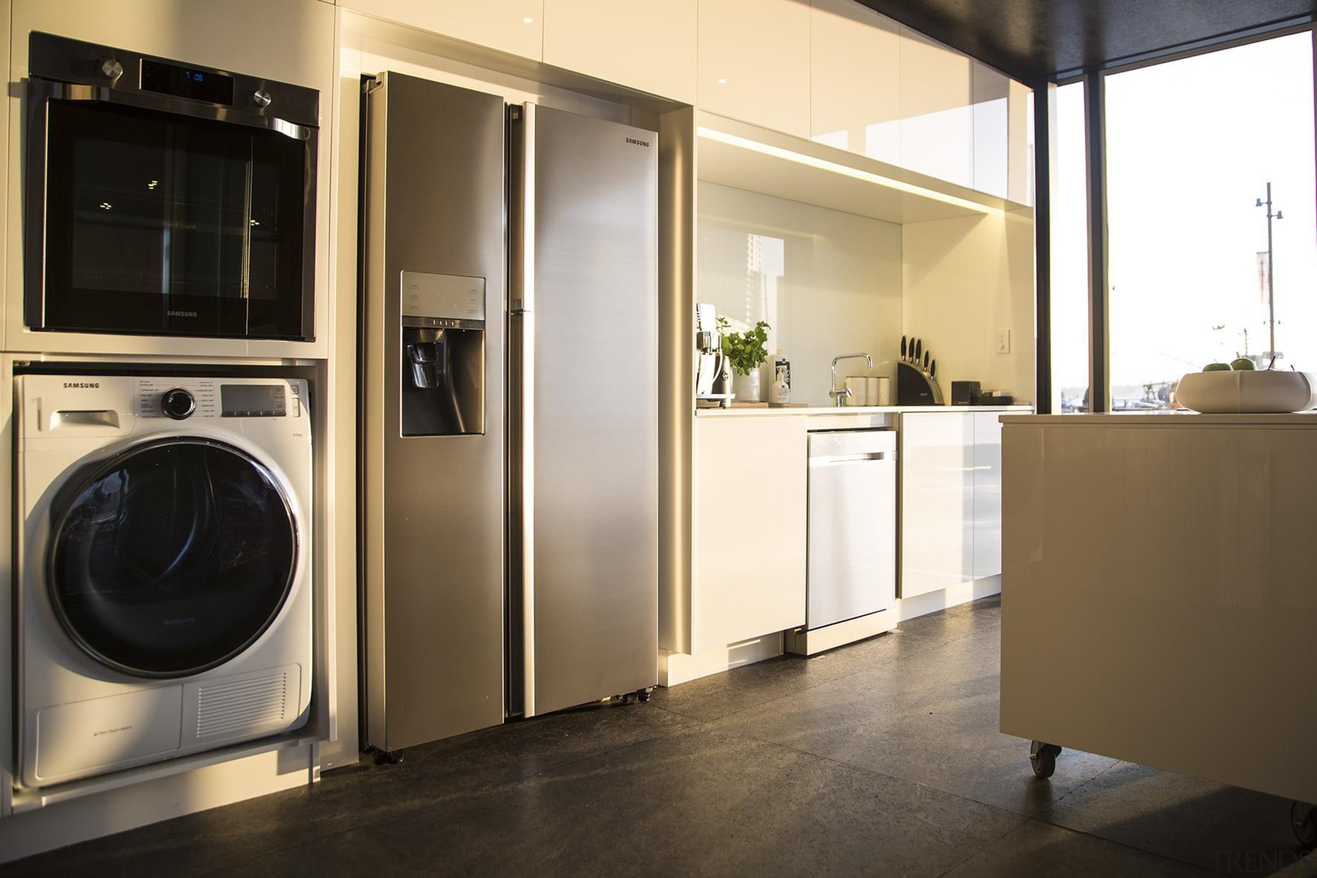 Refrigerator – Side By Side – SRS636SCLS Organize home appliance, interior design, laundry room, major appliance, washing machine, black, white