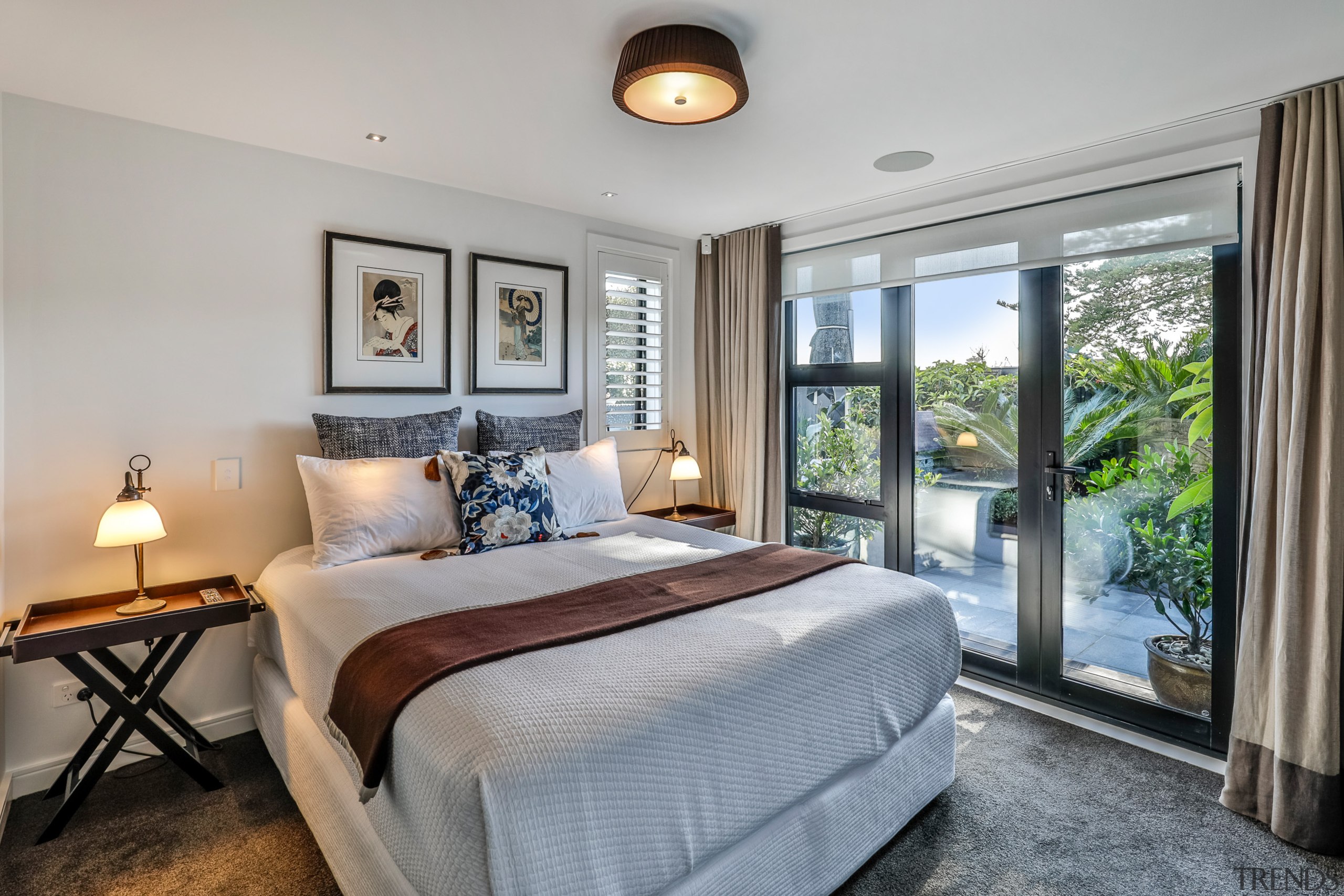 The redecorated guest bedroom. - Potential unlocked - 