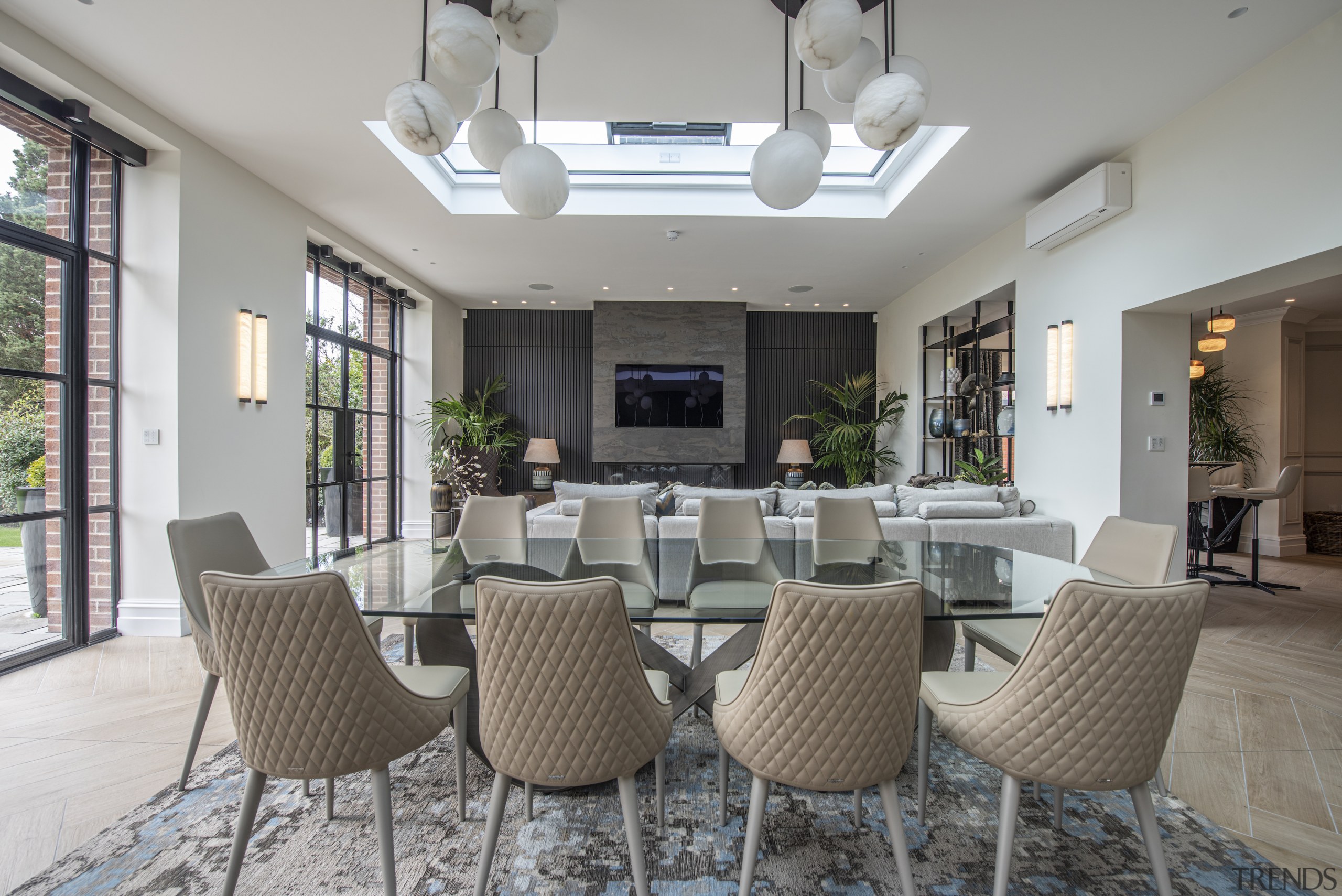 Avoiding kitchen stools encourages use of the central 