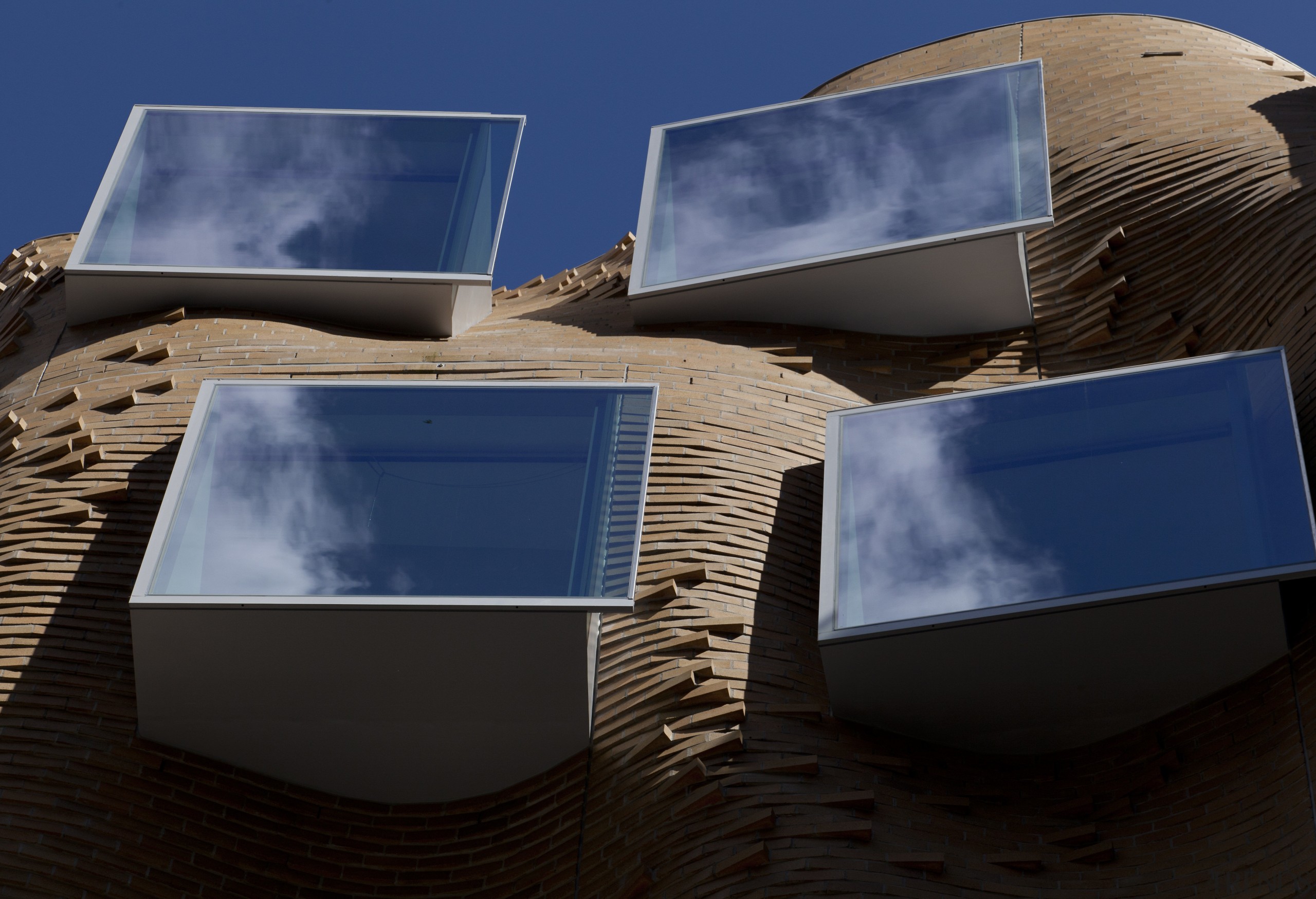 Materials on the Dr Chau Chak Wing Building blue, daylighting, product design, sky, black, blue